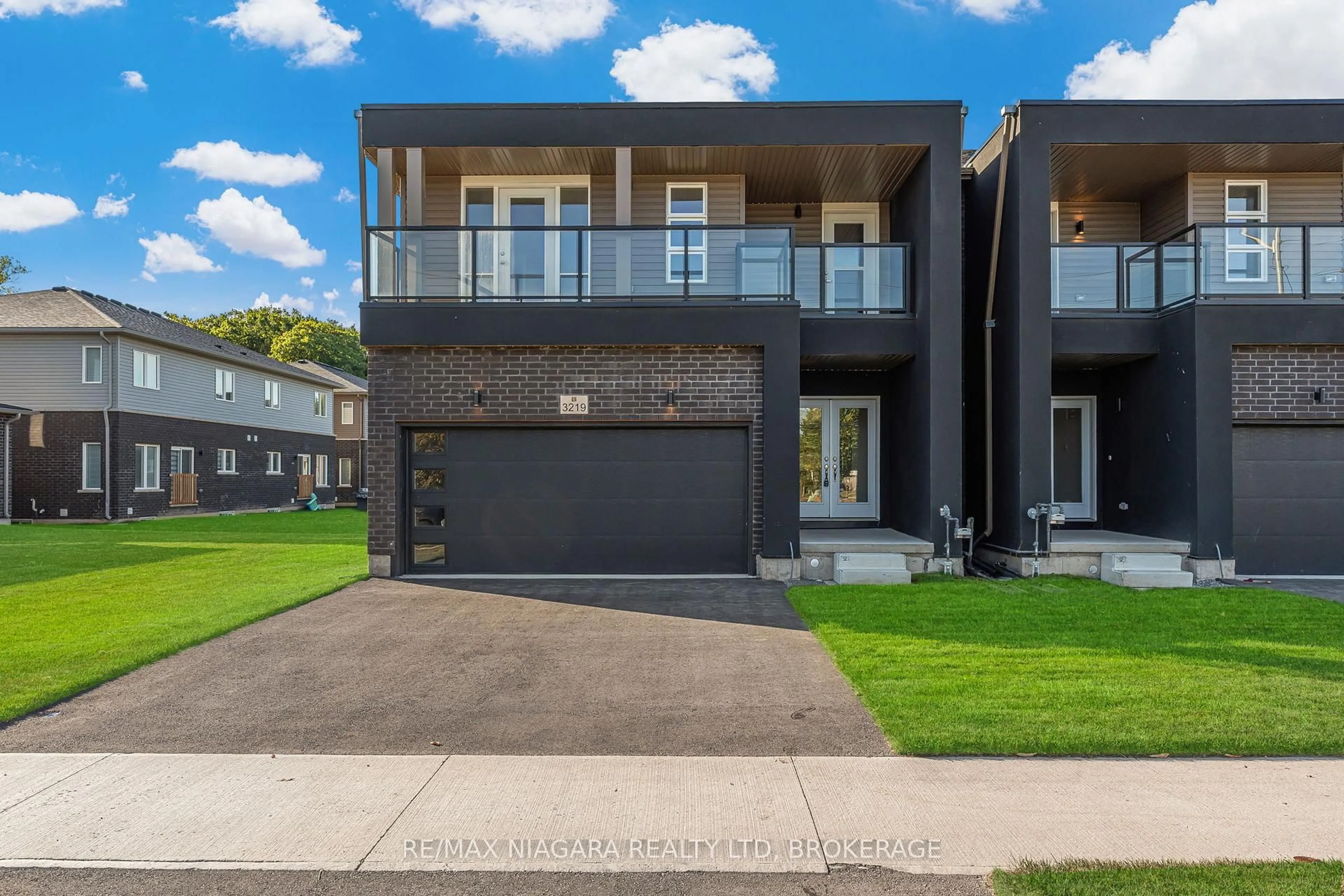 Home with brick exterior material, street for 3219 DOMINION Rd, Fort Erie Ontario L0S 1N0