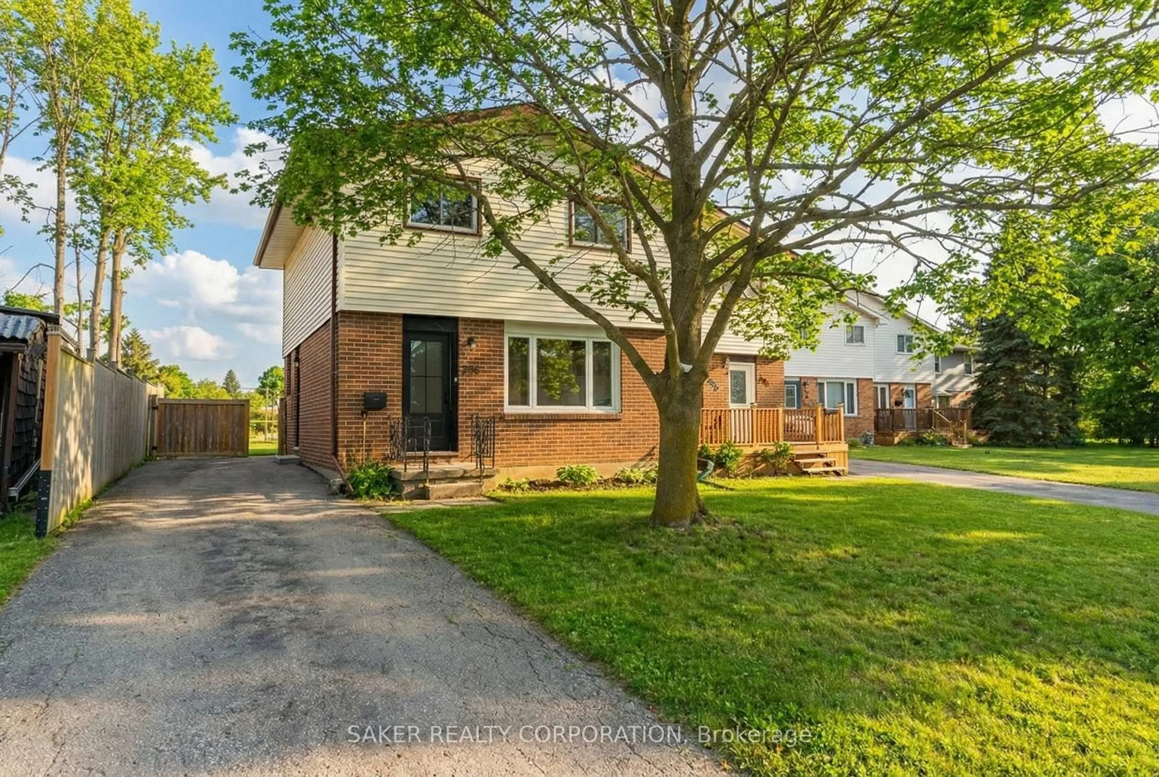 Home with brick exterior material, street for 206 Admiral Dr, London East Ontario N5V 1H8