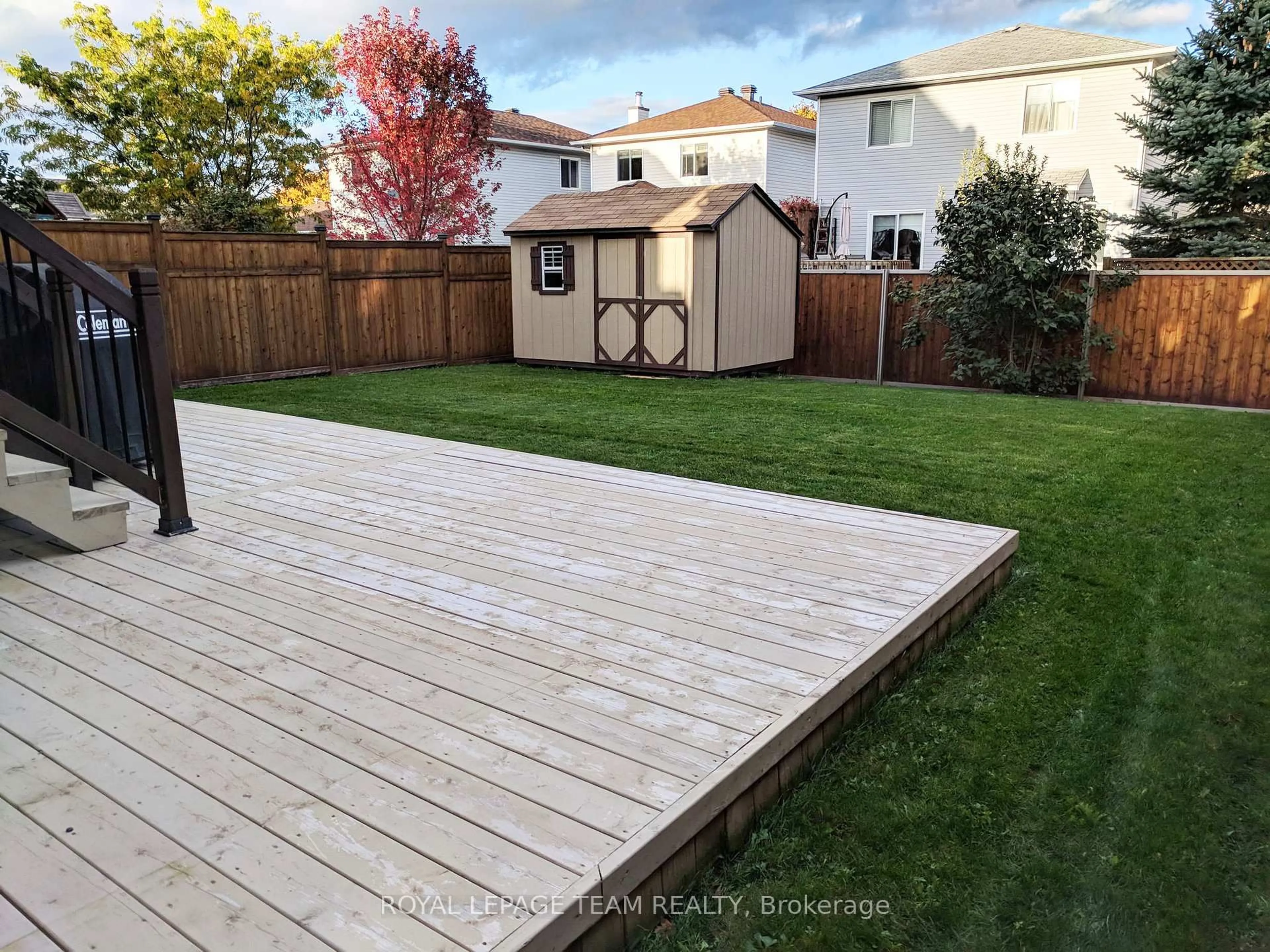 Patio, street for 257 Denali Way, Stittsville Ontario K2S 0R2