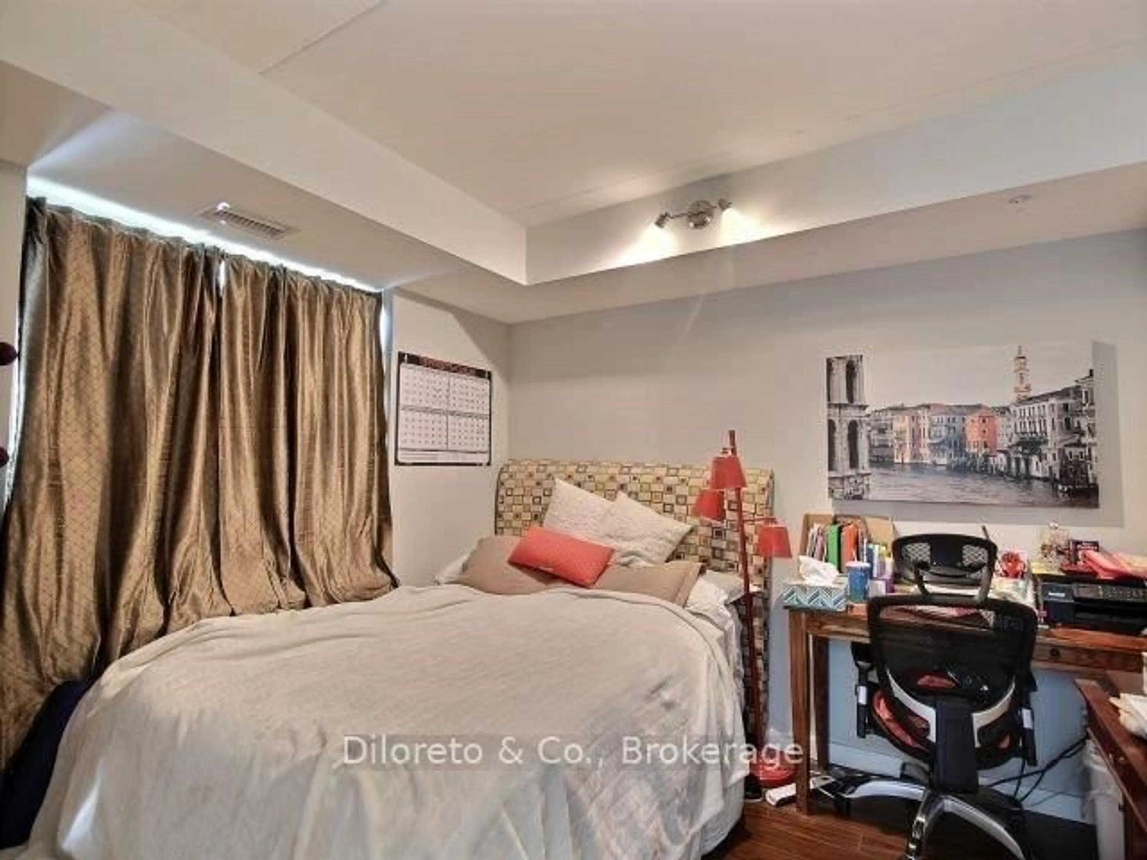 A pic of a room for 1291 Gordon St #425, Guelph Ontario N1L 0M5