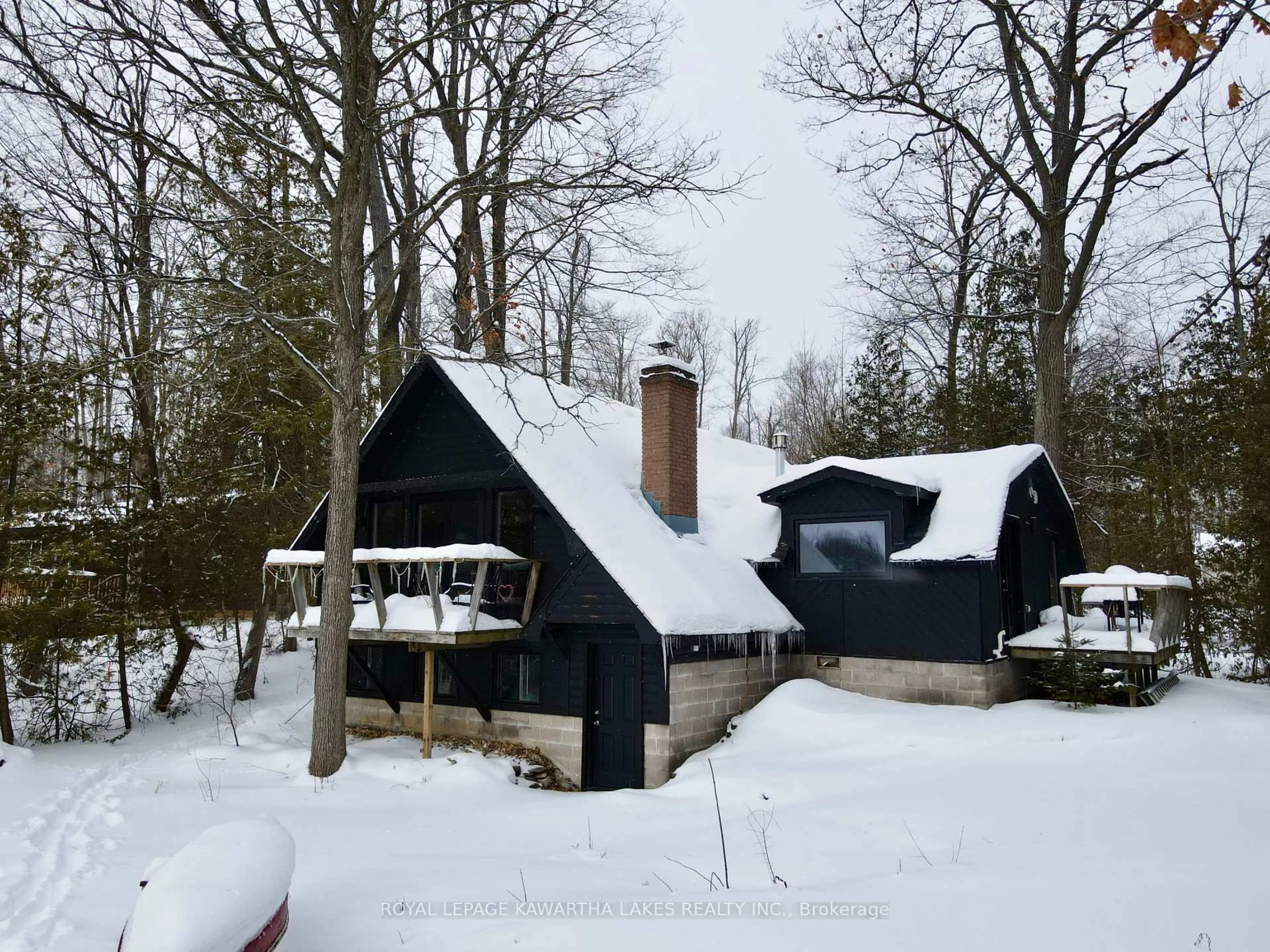 Shed for 8 Fr 62 St, Trent Lakes Ontario K0L 1J0