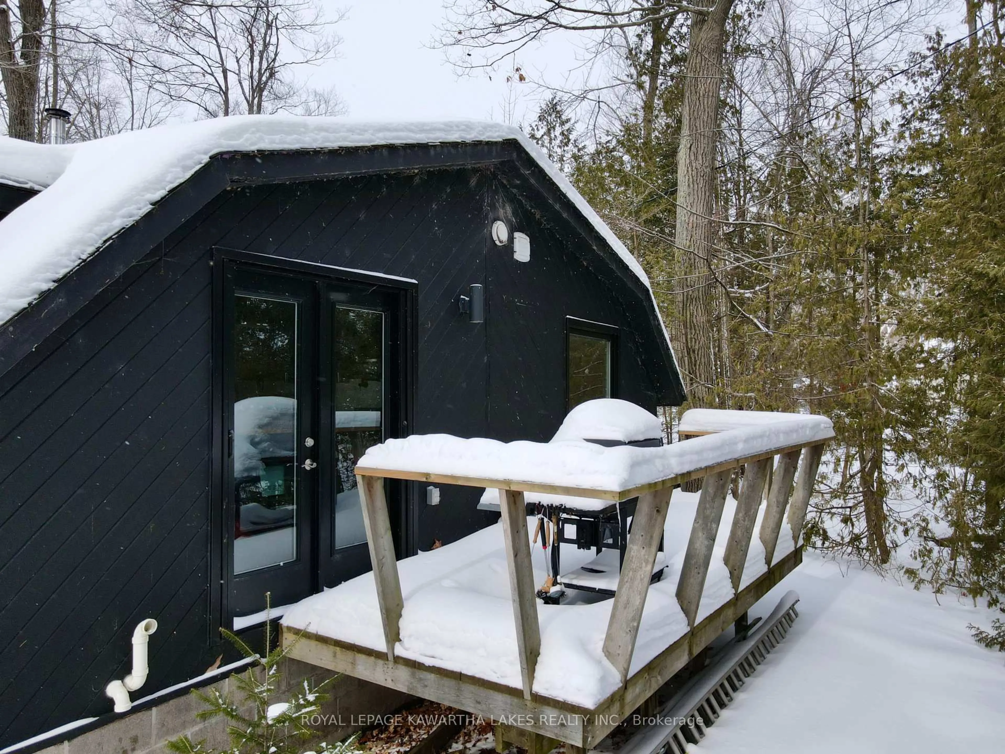 Shed for 8 Fr 62 St, Trent Lakes Ontario K0L 1J0