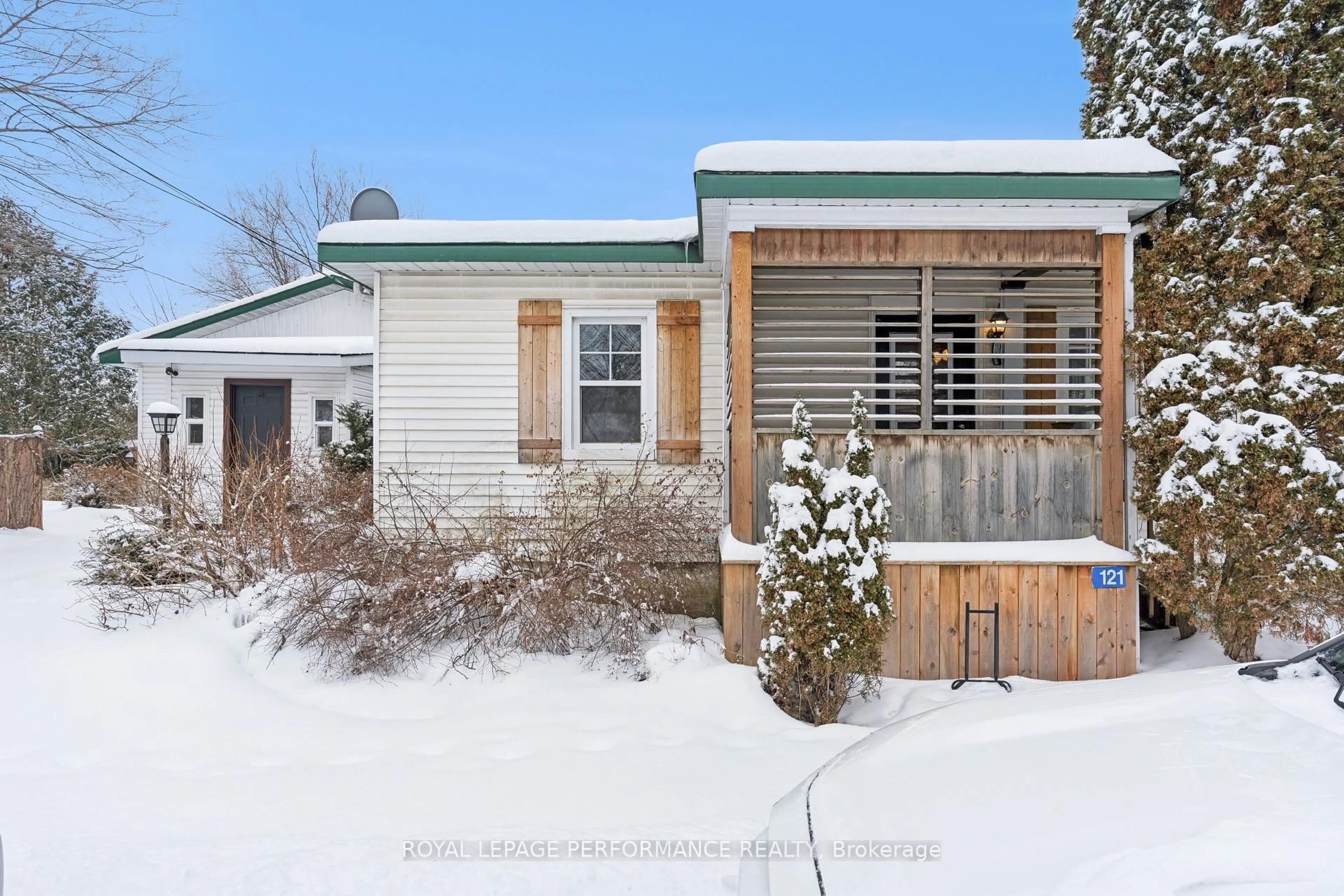 Unknown for 121 Elizabeth St, Pakenham Ontario K0A 2X0