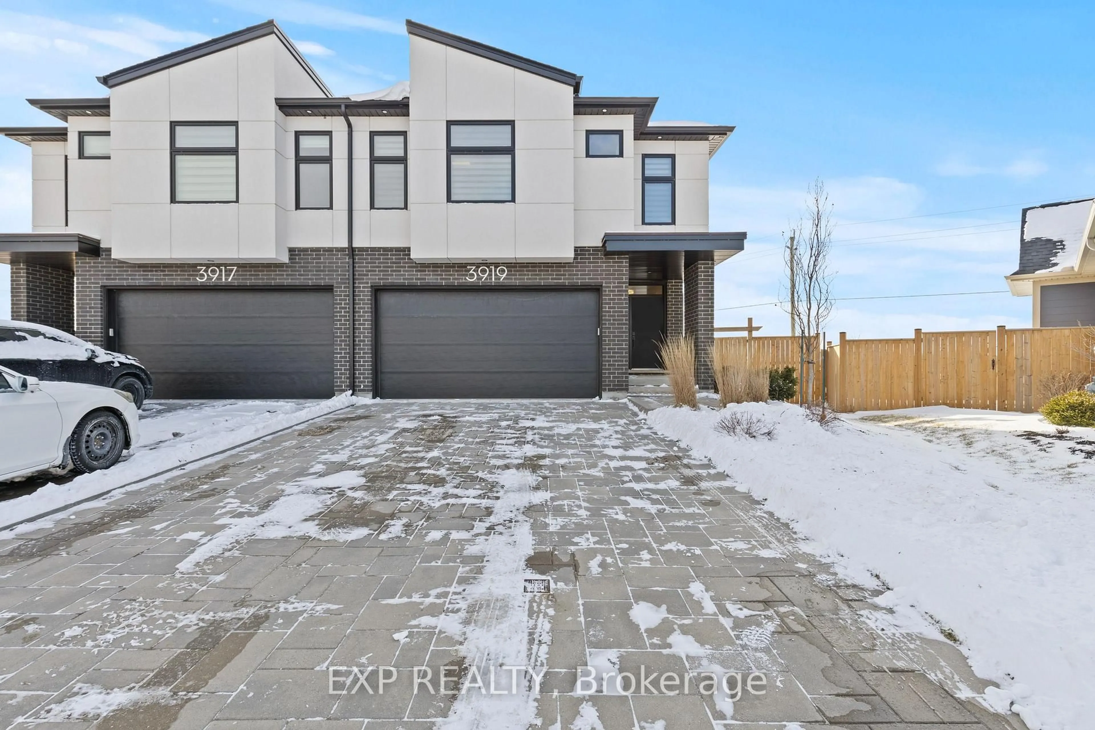 Unknown for 3919 Mitchell Cres, Fort Erie Ontario L0S 1S0