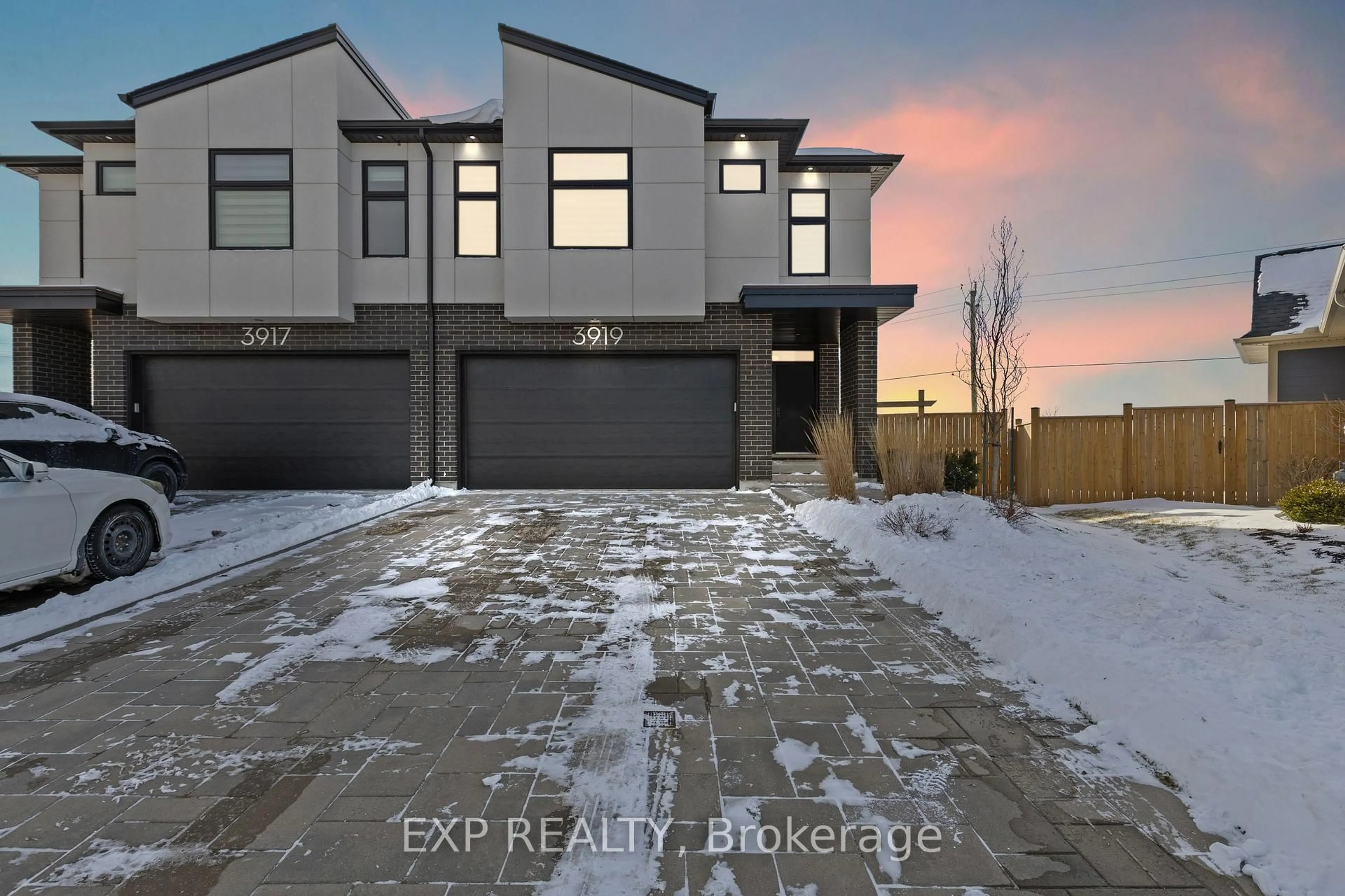 Unknown for 3919 Mitchell Cres, Fort Erie Ontario L0S 1S0