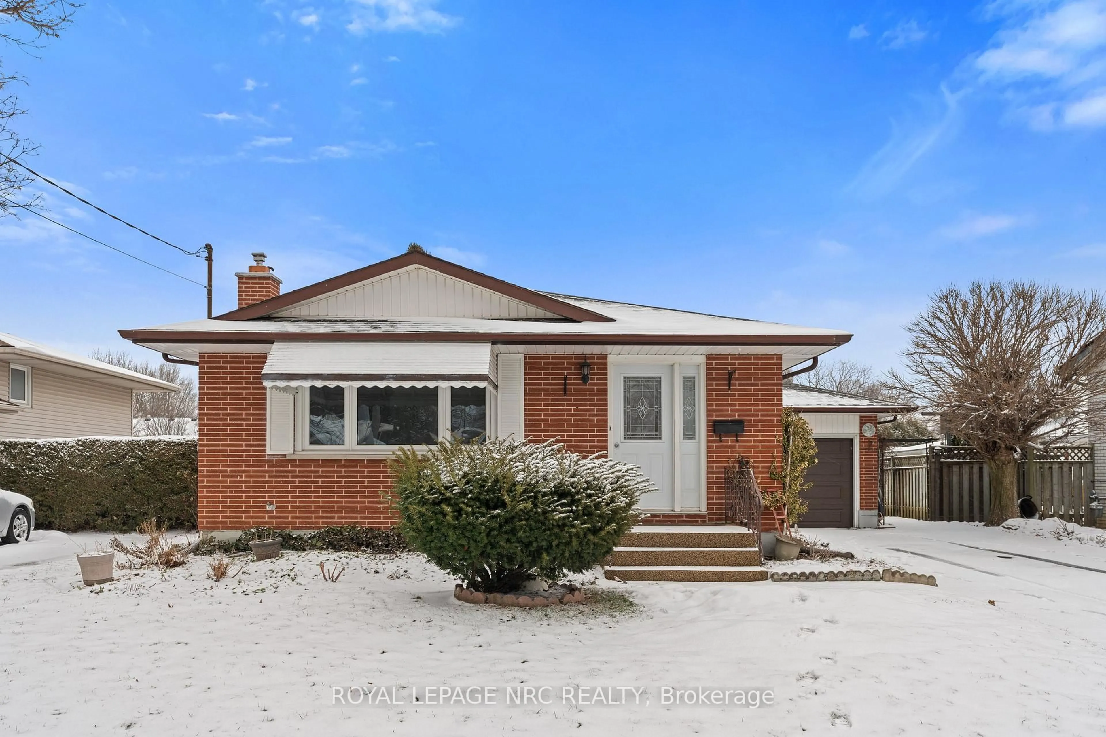 Home with brick exterior material, street for 6 Brookbanks Dr, St. Catharines Ontario L2N 3W6