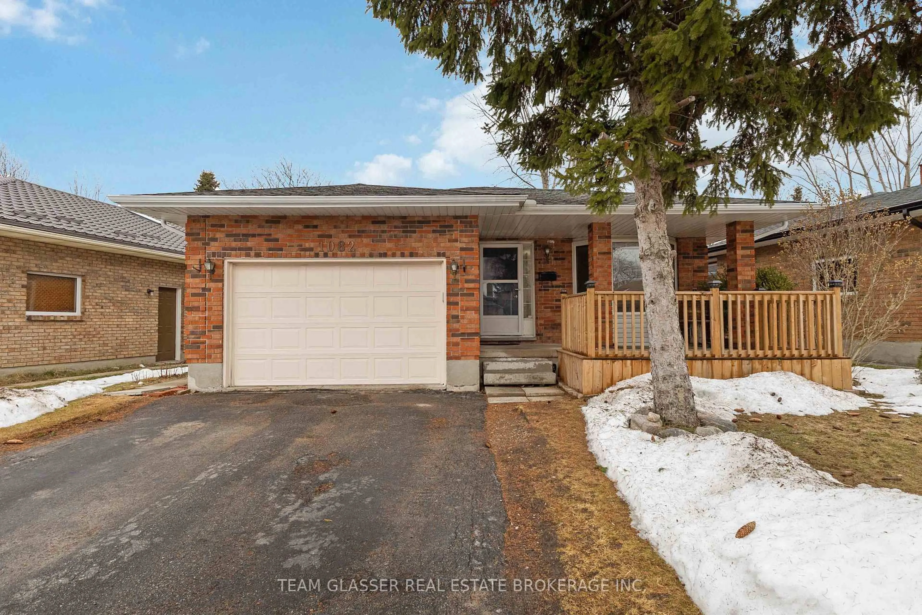 Home with brick exterior material, street for 1082 LAWSON Rd, London North Ontario N6G 2X9