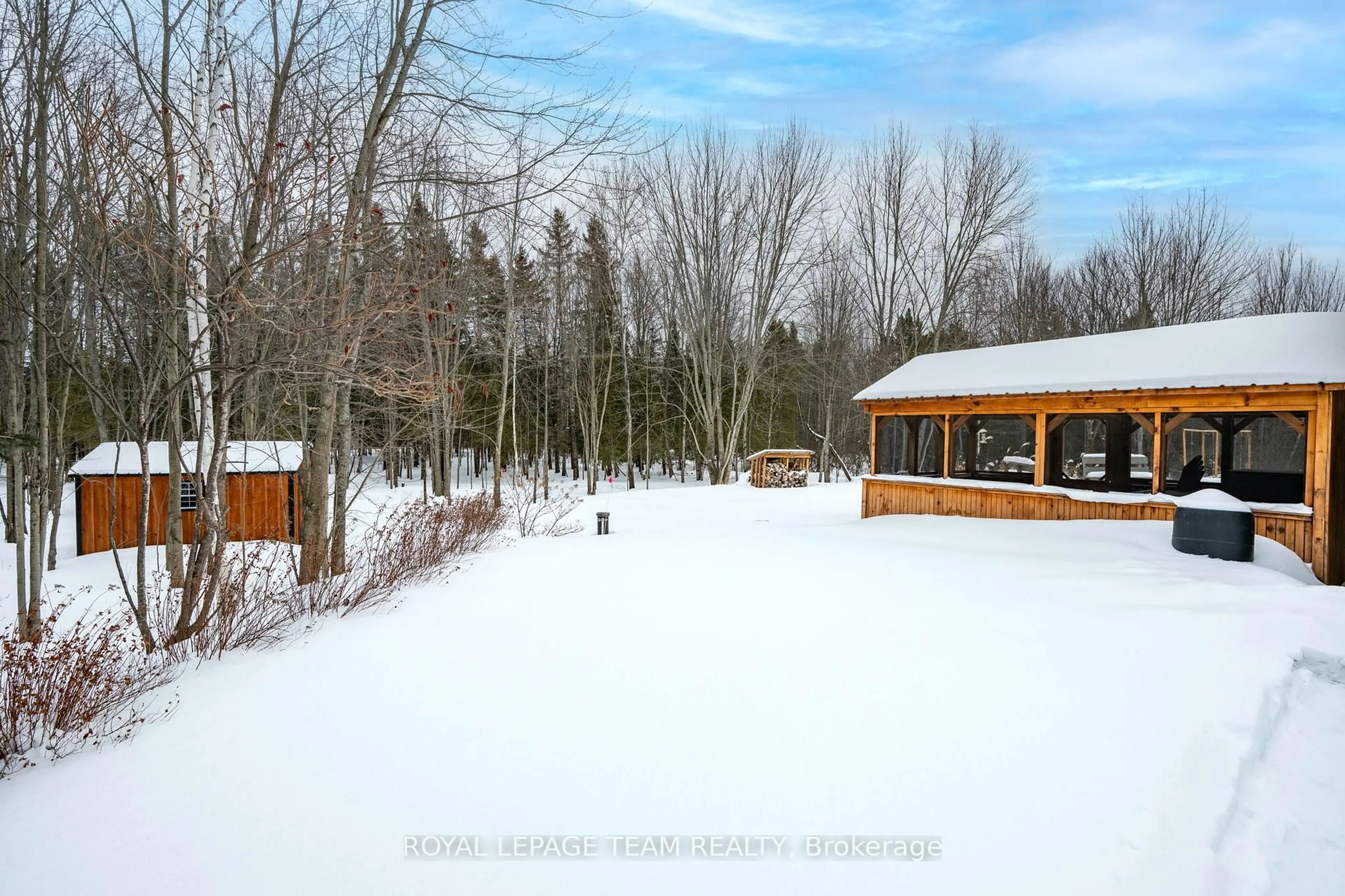 Unknown for 524 Osmond Daley Dr, Carp Ontario K0A 1L0