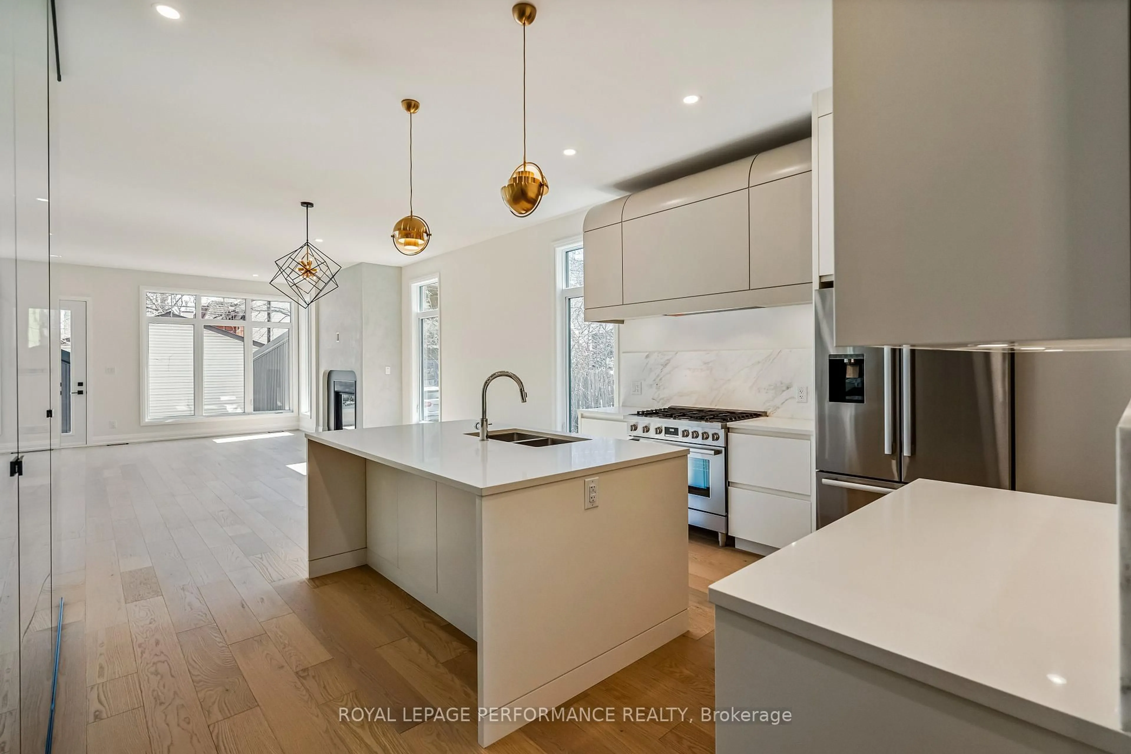 Open concept kitchen, unknown for 31 Commanda Way, Ottawa Ontario K1M 1G1
