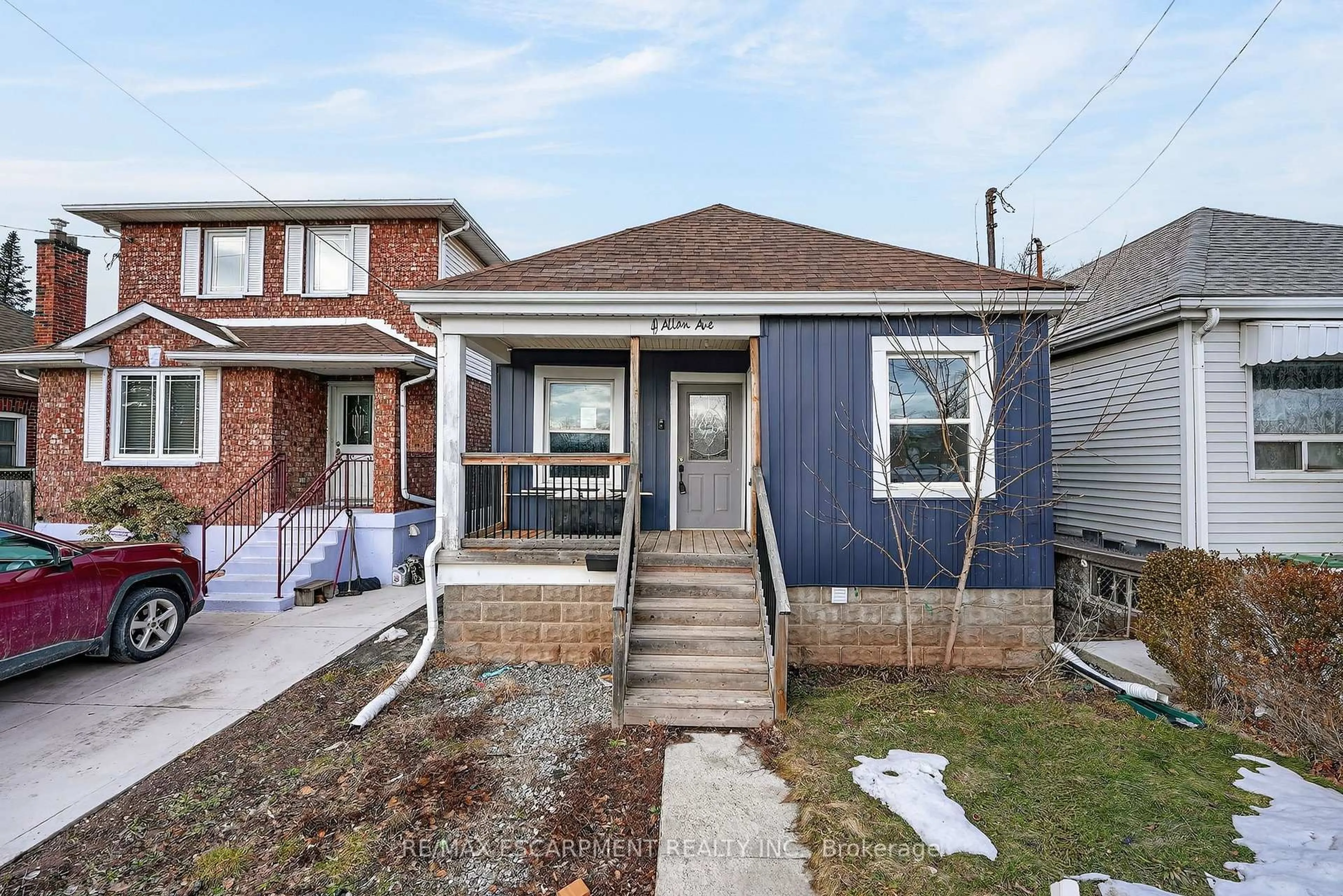 Home with brick exterior material, street for 49 Allan Ave, Hamilton Ontario L8H 2C8