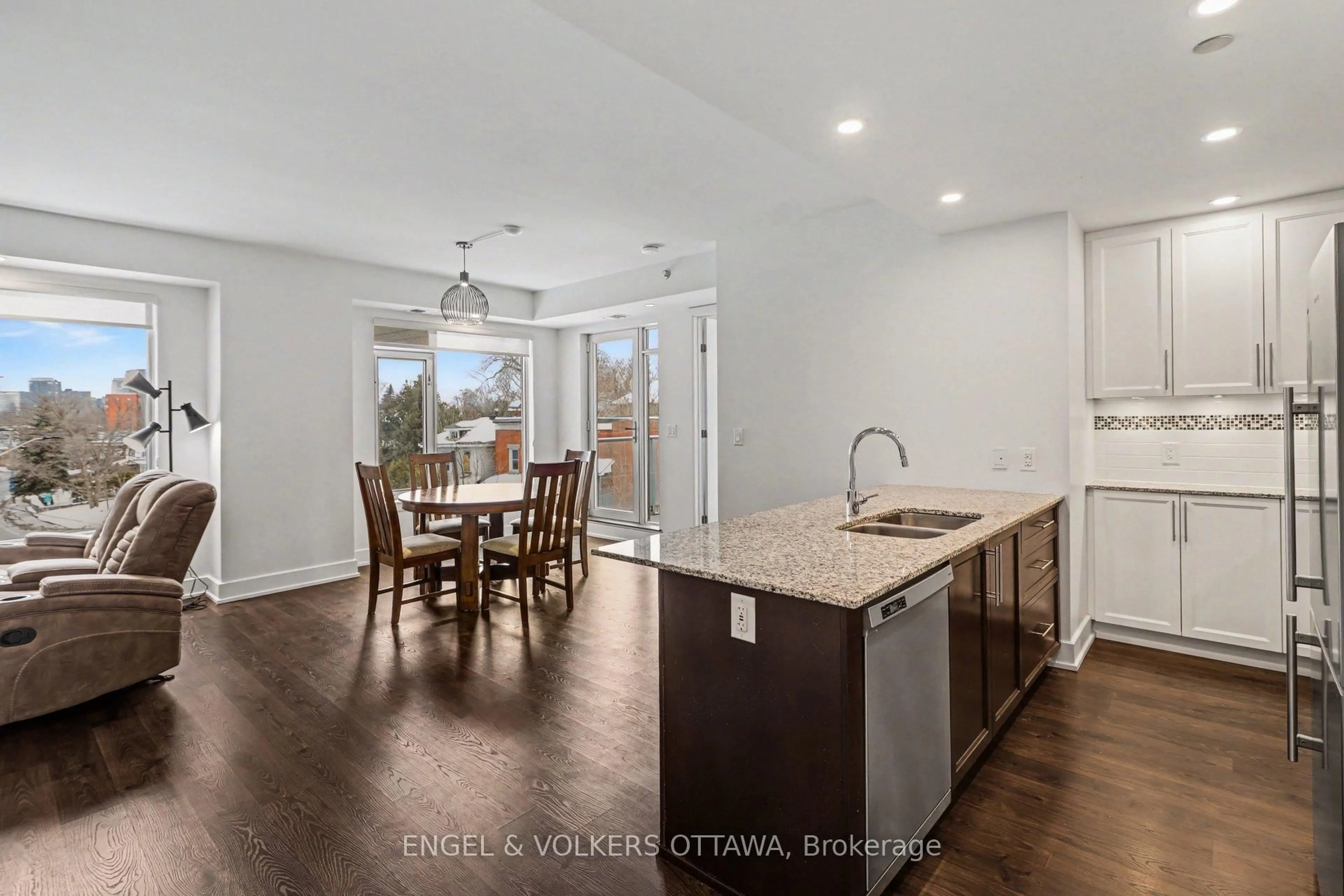 Open concept kitchen, unknown for 7 Marquette Ave #318, Ottawa Ontario K1L 8A7