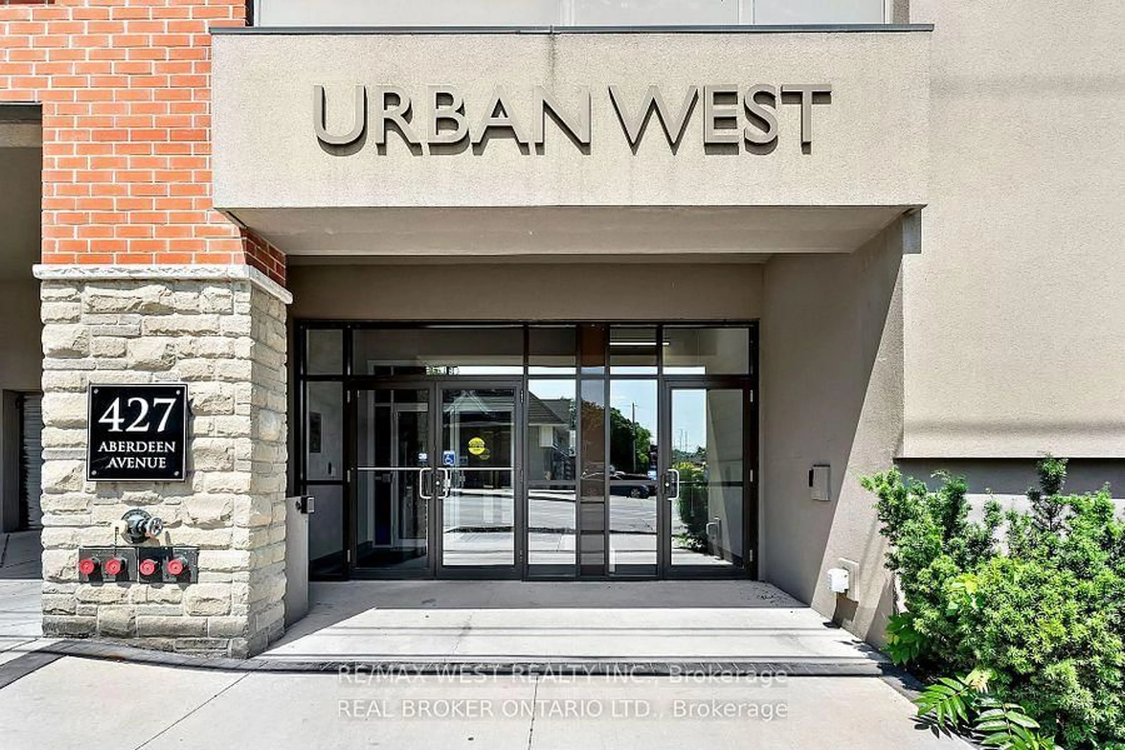 Lobby for 427 Aberdeen Ave #406, Hamilton Ontario L8P 2S4