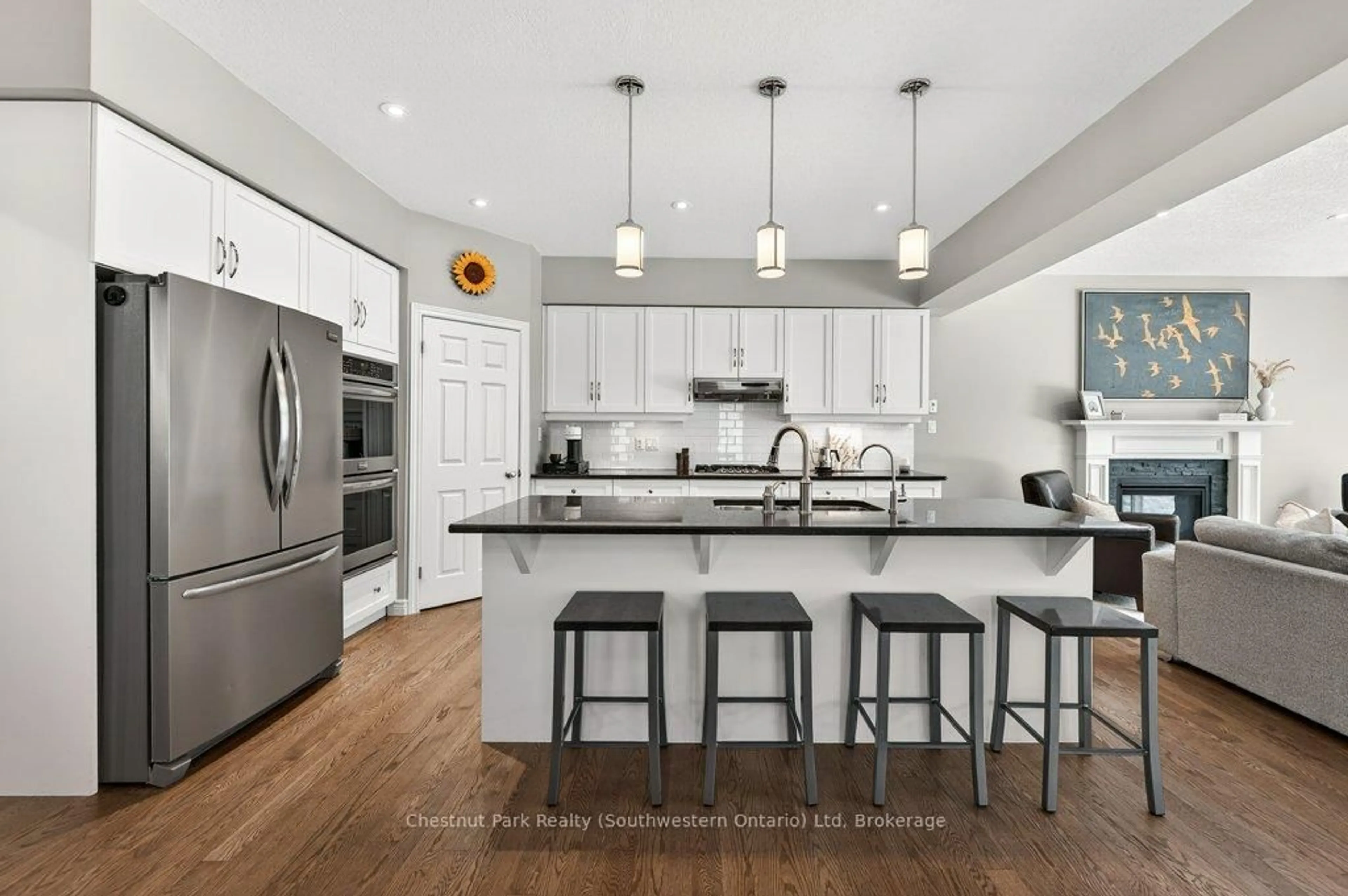 Contemporary kitchen, unknown for 22 Rooke Crt, Guelph Ontario N1K 0B8