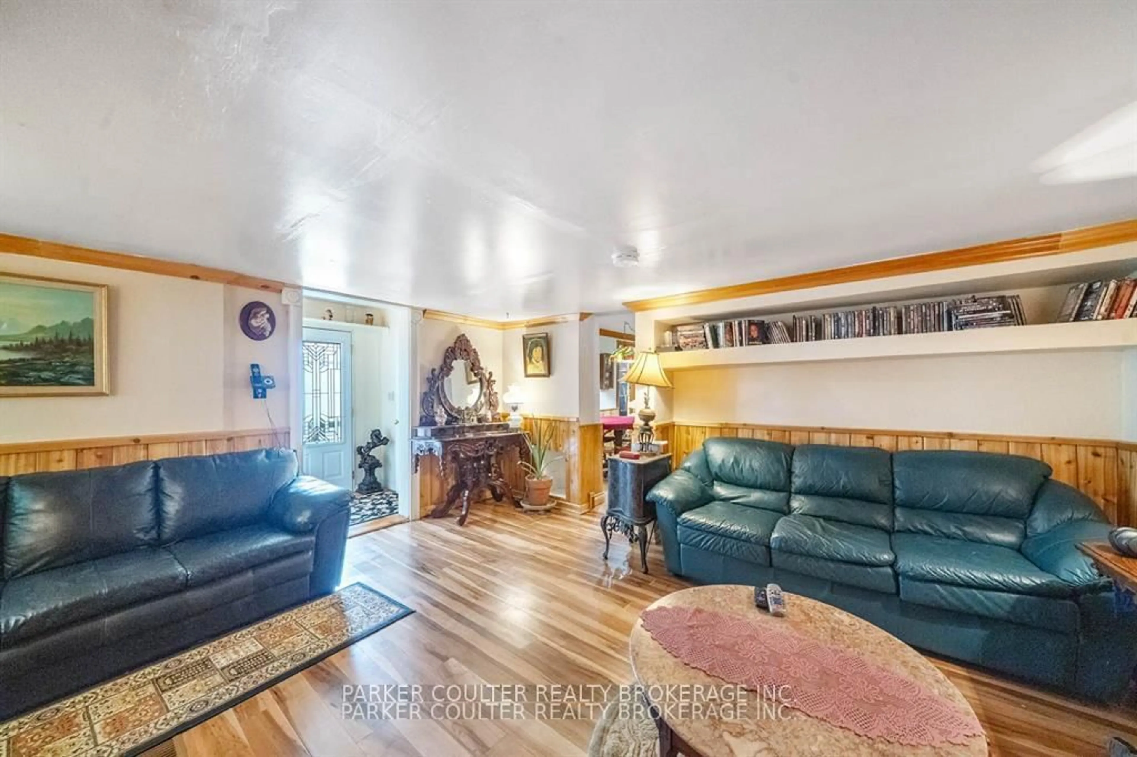 Living room with furniture, unknown for 1291 Muskoka Rd 118, Bracebridge Ontario P1L 1W8