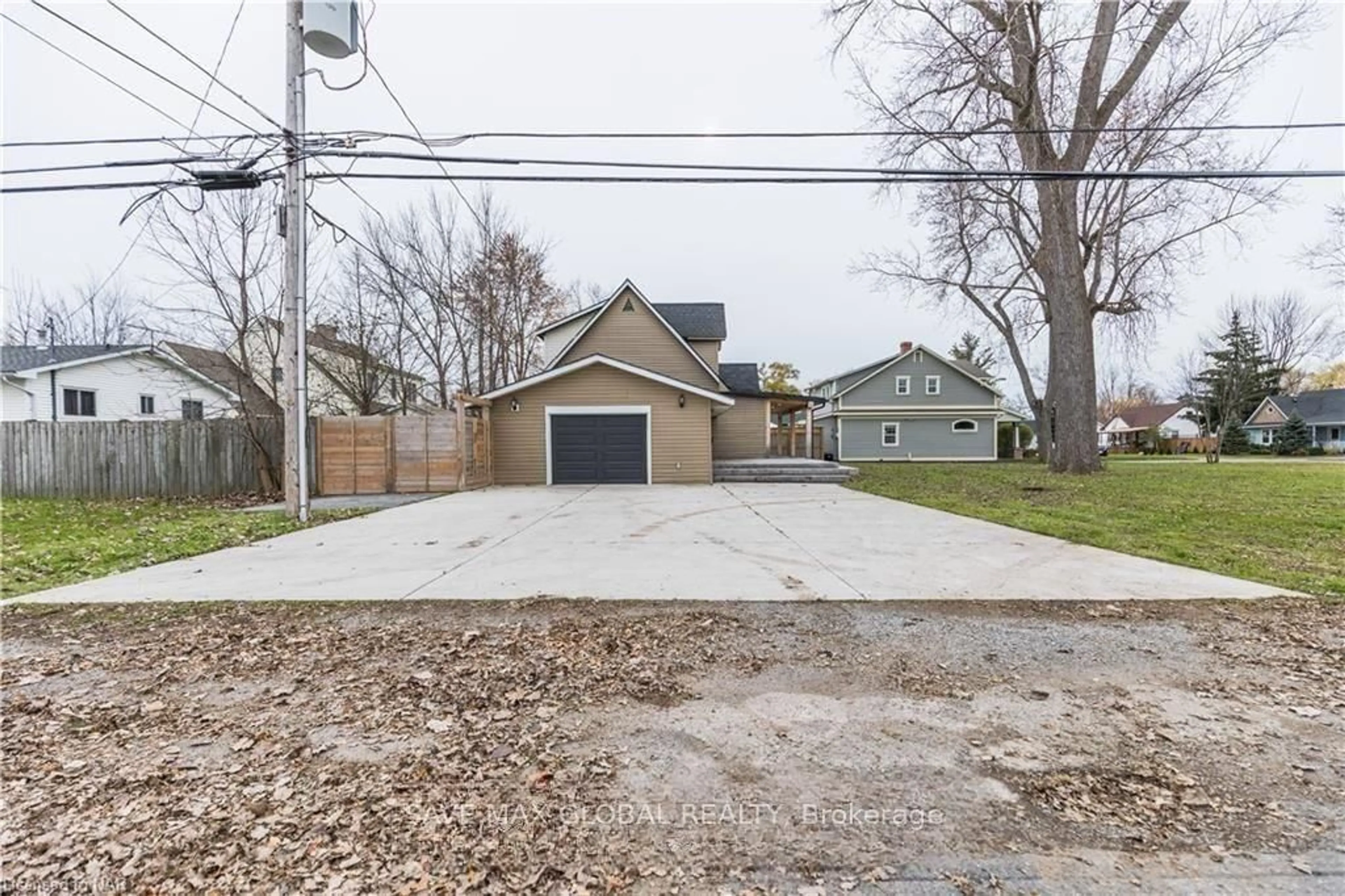 Unknown for 464 Ferndale Ave, Fort Erie Ontario L2A 5C4