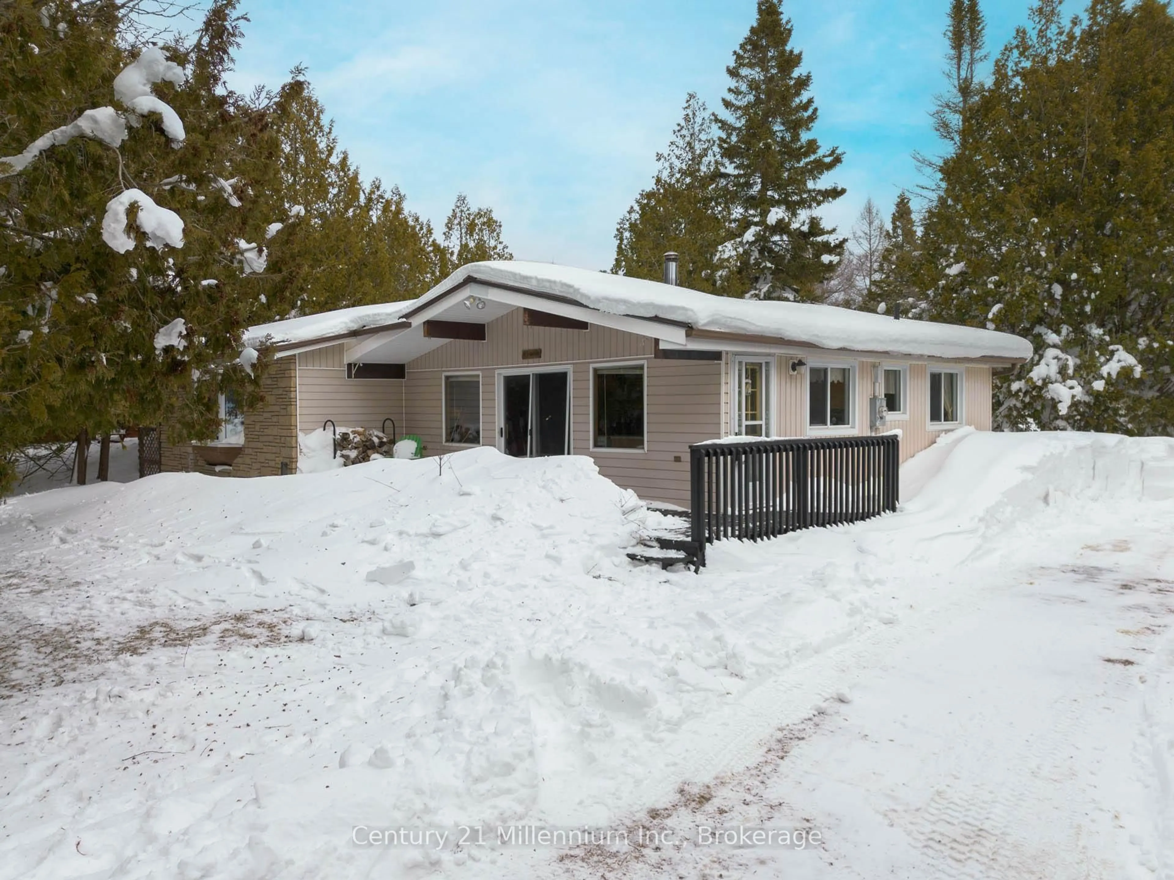 Unknown for 465 Shoreline Ave, South Bruce Peninsula Ontario N0H 2T0