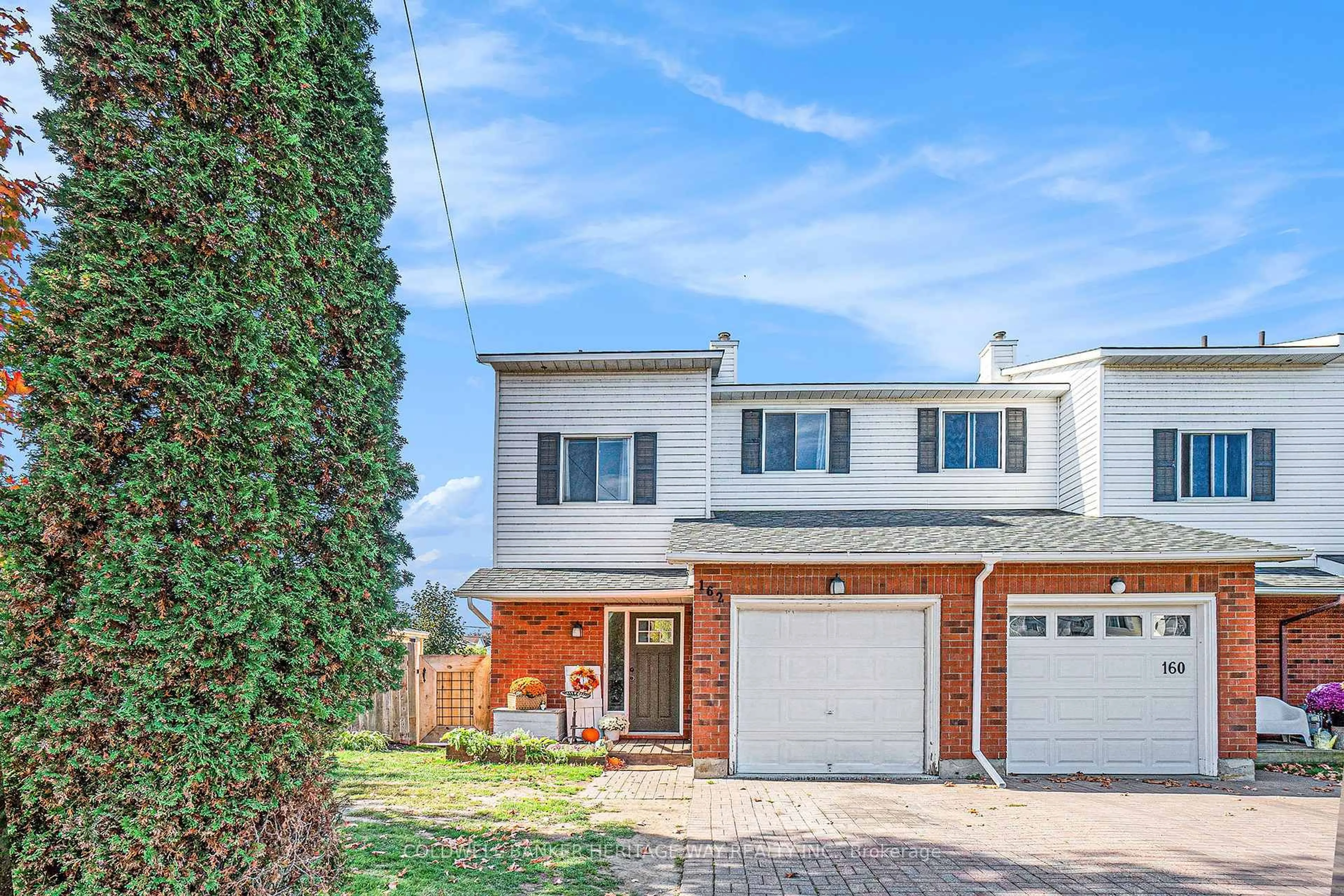 Home with brick exterior material, street for 162 MISSISSIPPI Rd, Carleton Place Ontario K7C 4J7