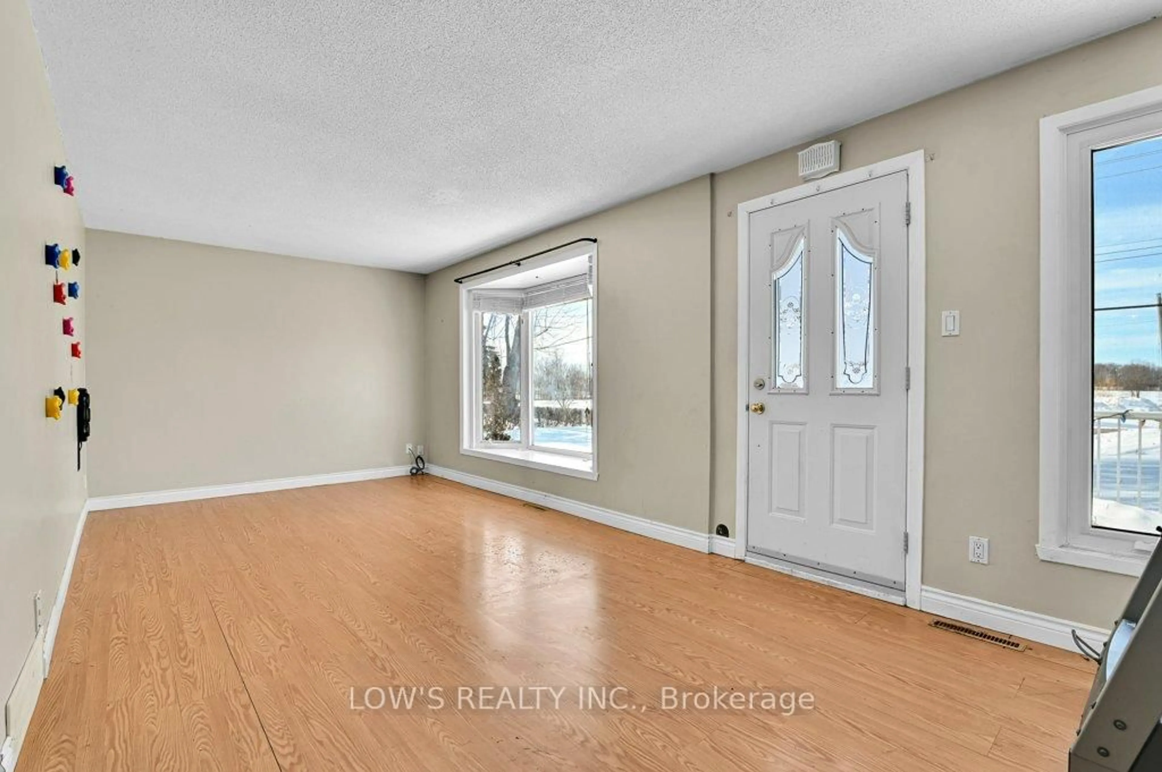 Unknown for 4837 County Road 14 Rd, East Hawkesbury Ontario K0B 1P0