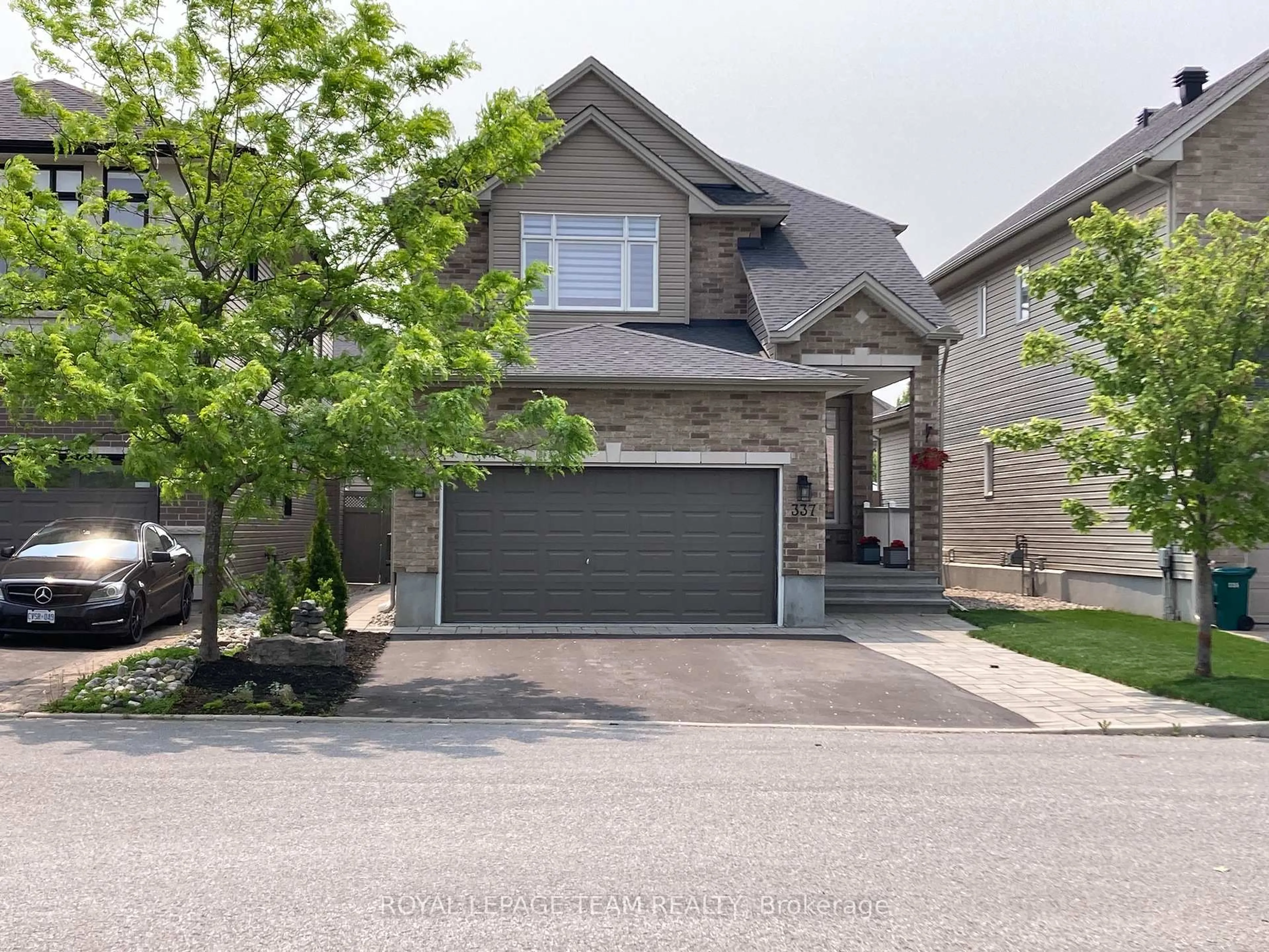 Home with brick exterior material, street for 337 Sugar Pine Cres, Kanata Ontario K2M 0H6
