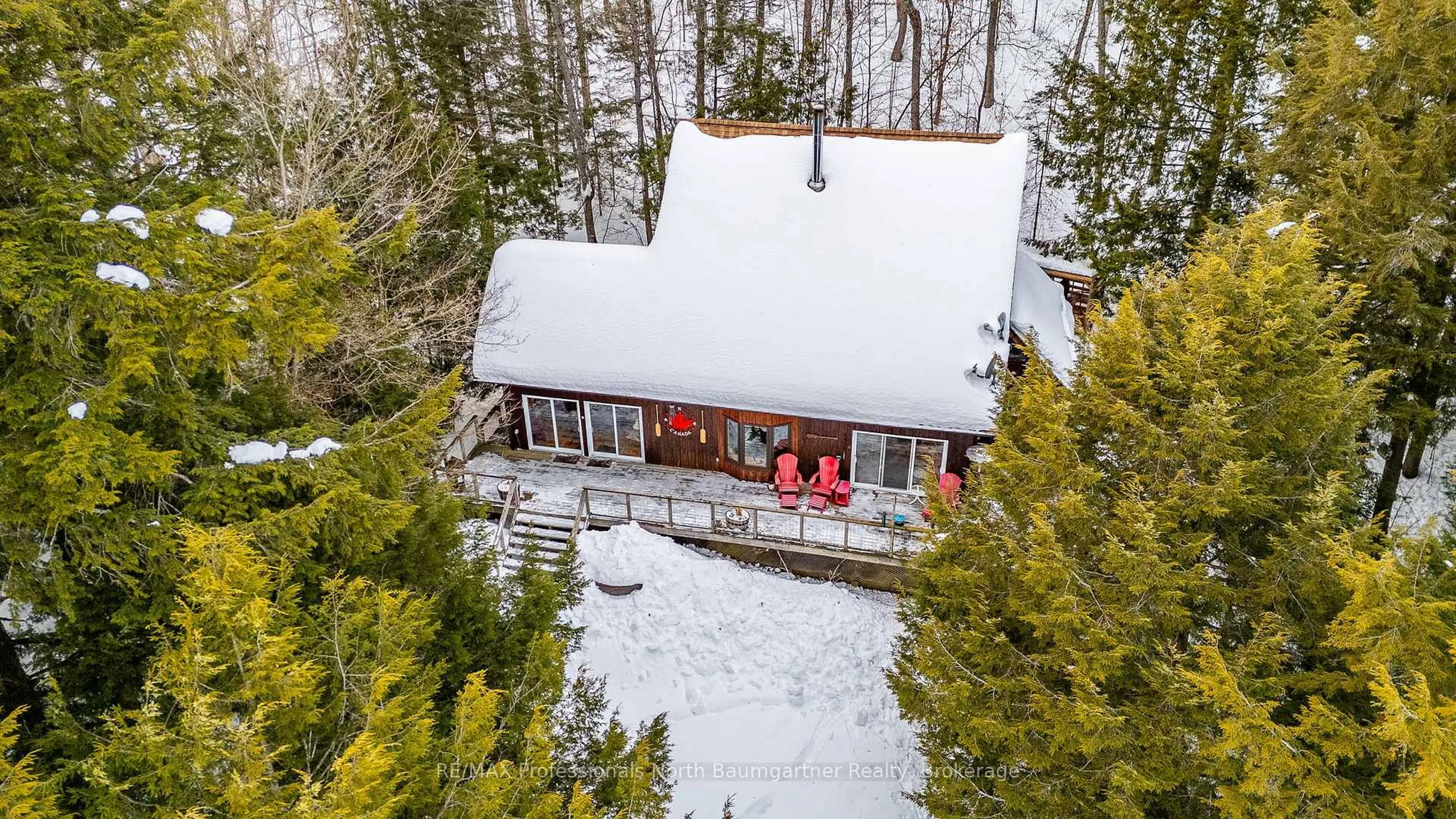 A pic from outside/outdoor area/front of a property/back of a property/a pic from drone, unknown for 1075 Basshaunt Lake Rd, Dysart et al Ontario K0M 1S0