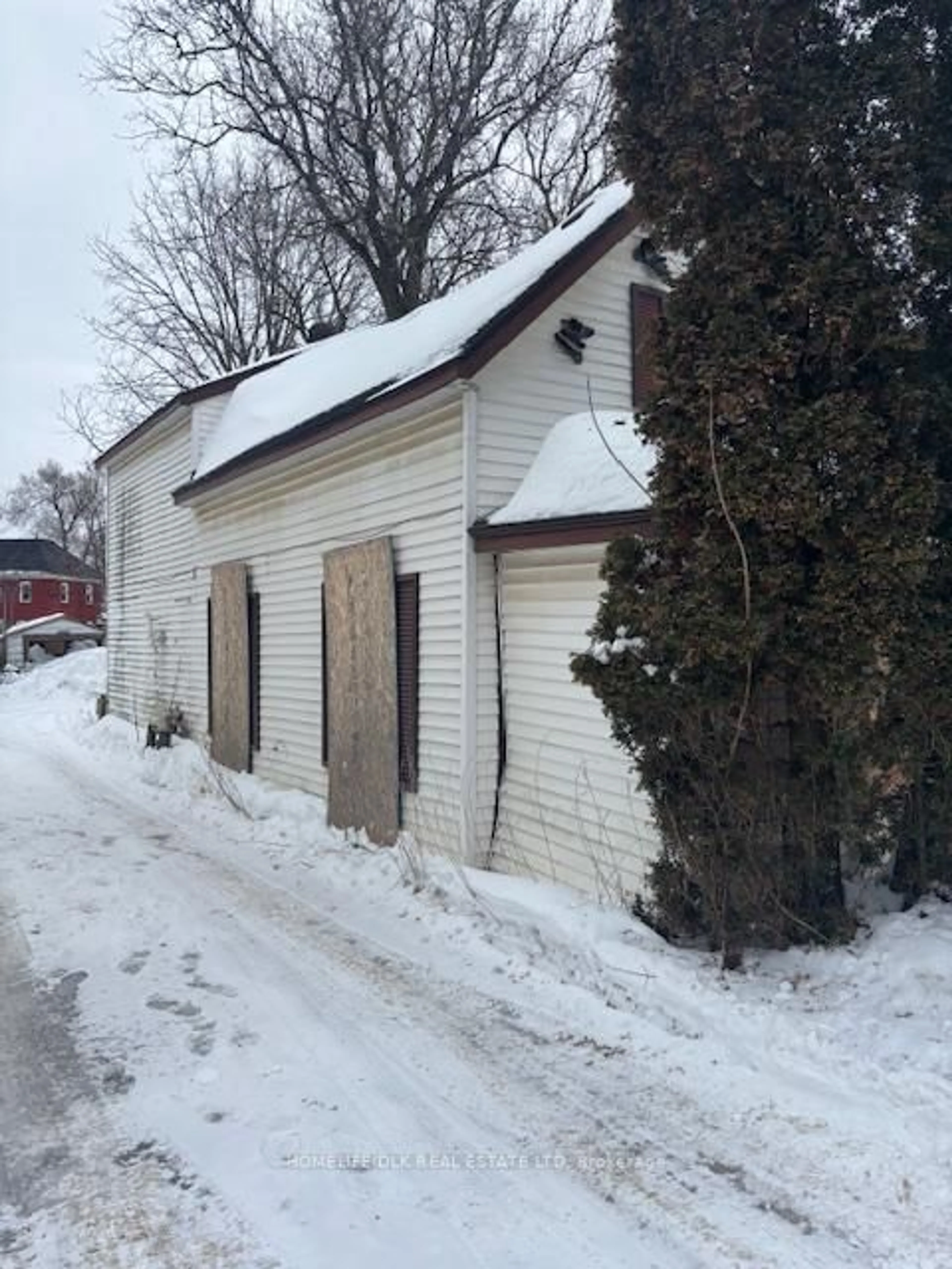 Shed for 25 Montague St, Smiths Falls Ontario K7A 2M2