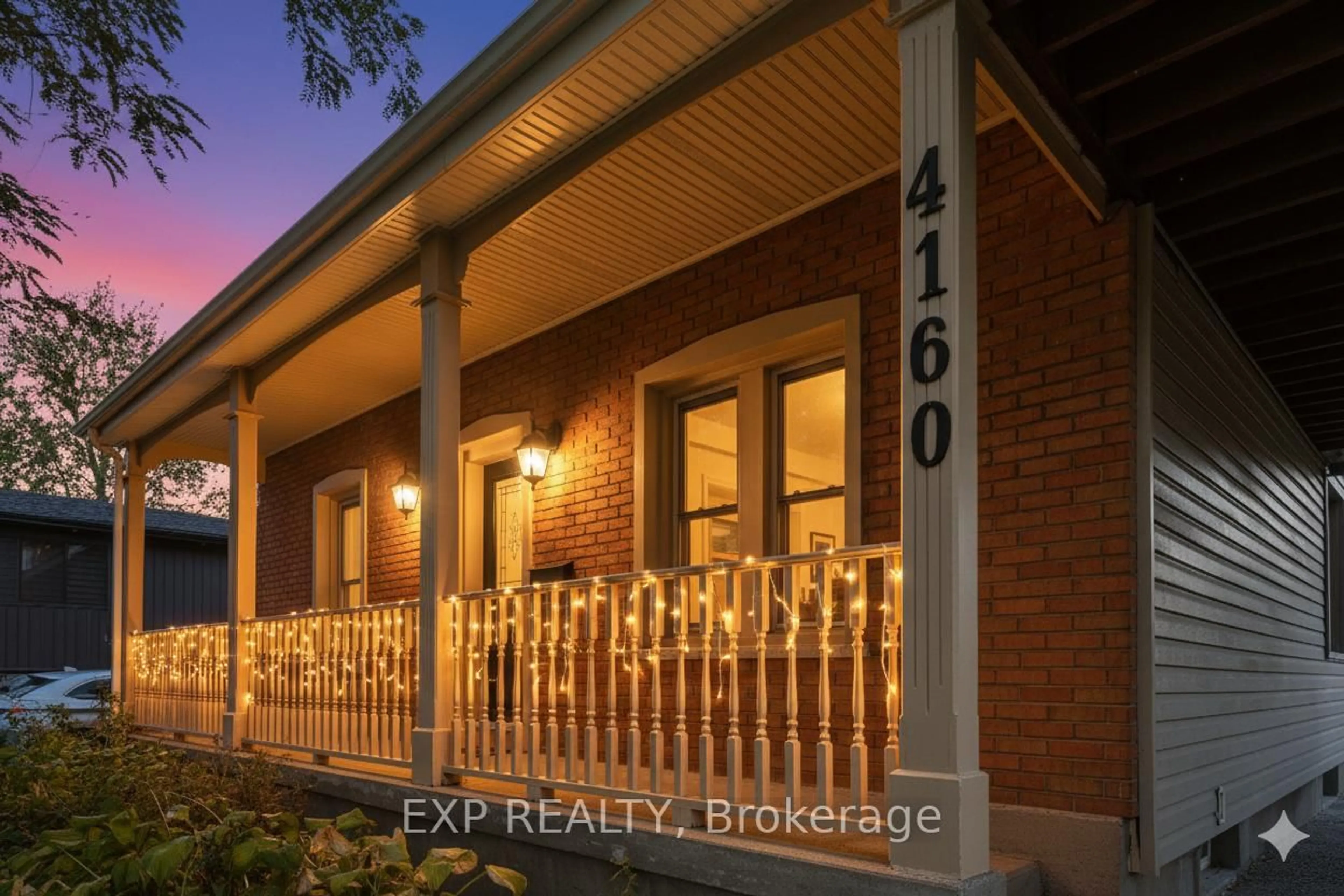 Home with brick exterior material, building for 4160 Dorchester Rd, Niagara Falls Ontario L2E 6N2