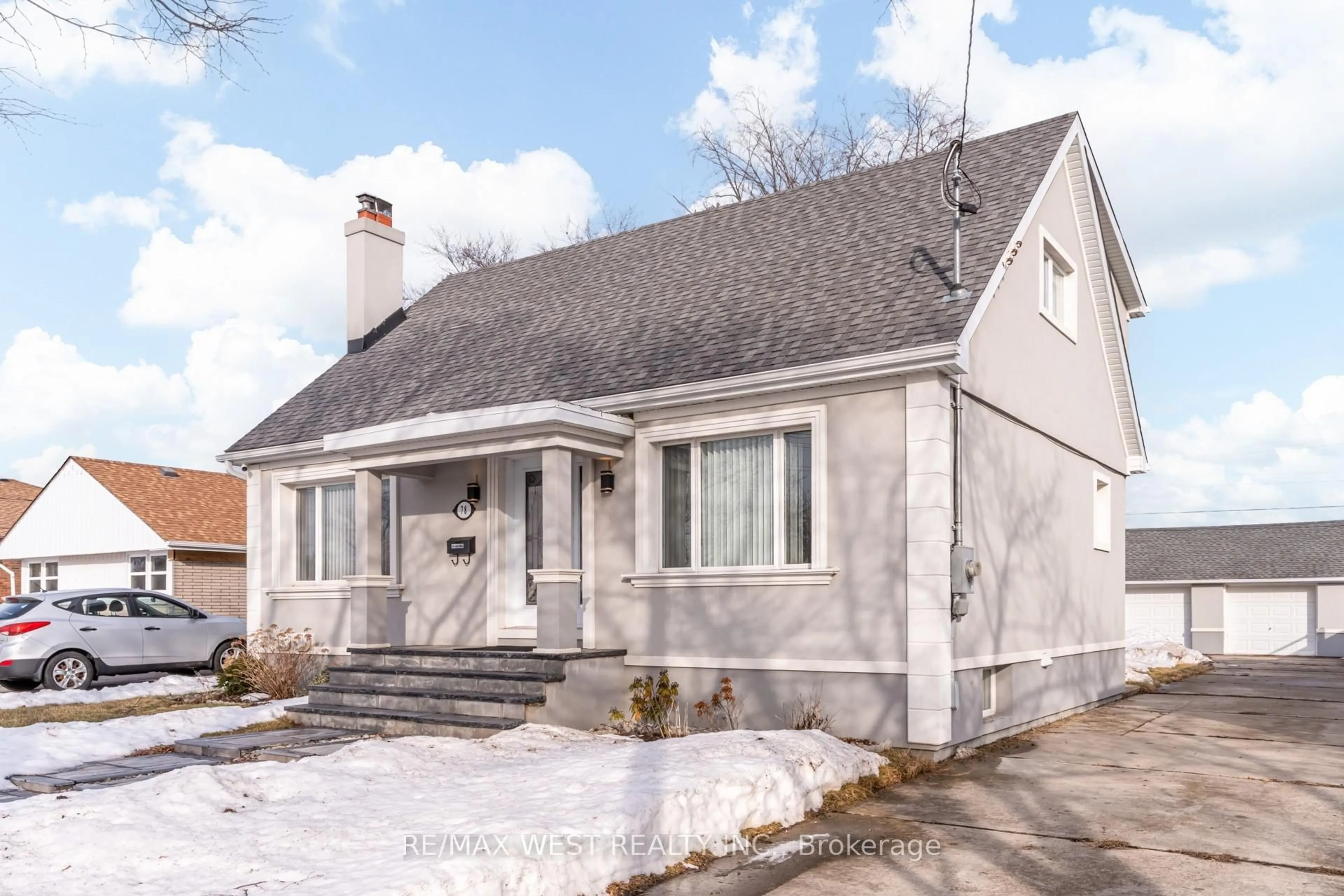 Home with brick exterior material, street for 78 Golden Blvd, Welland Ontario L3B 1H6