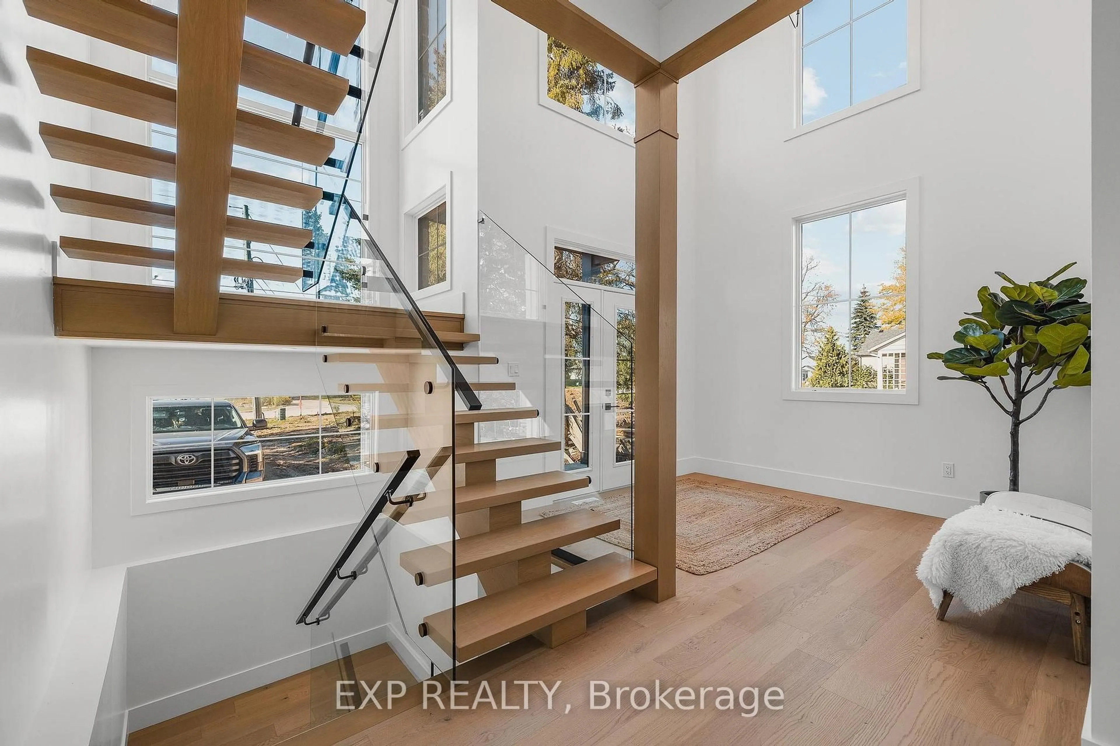 Indoor entryway for 1060 Walton Ave, North Perth Ontario N0B 2T0