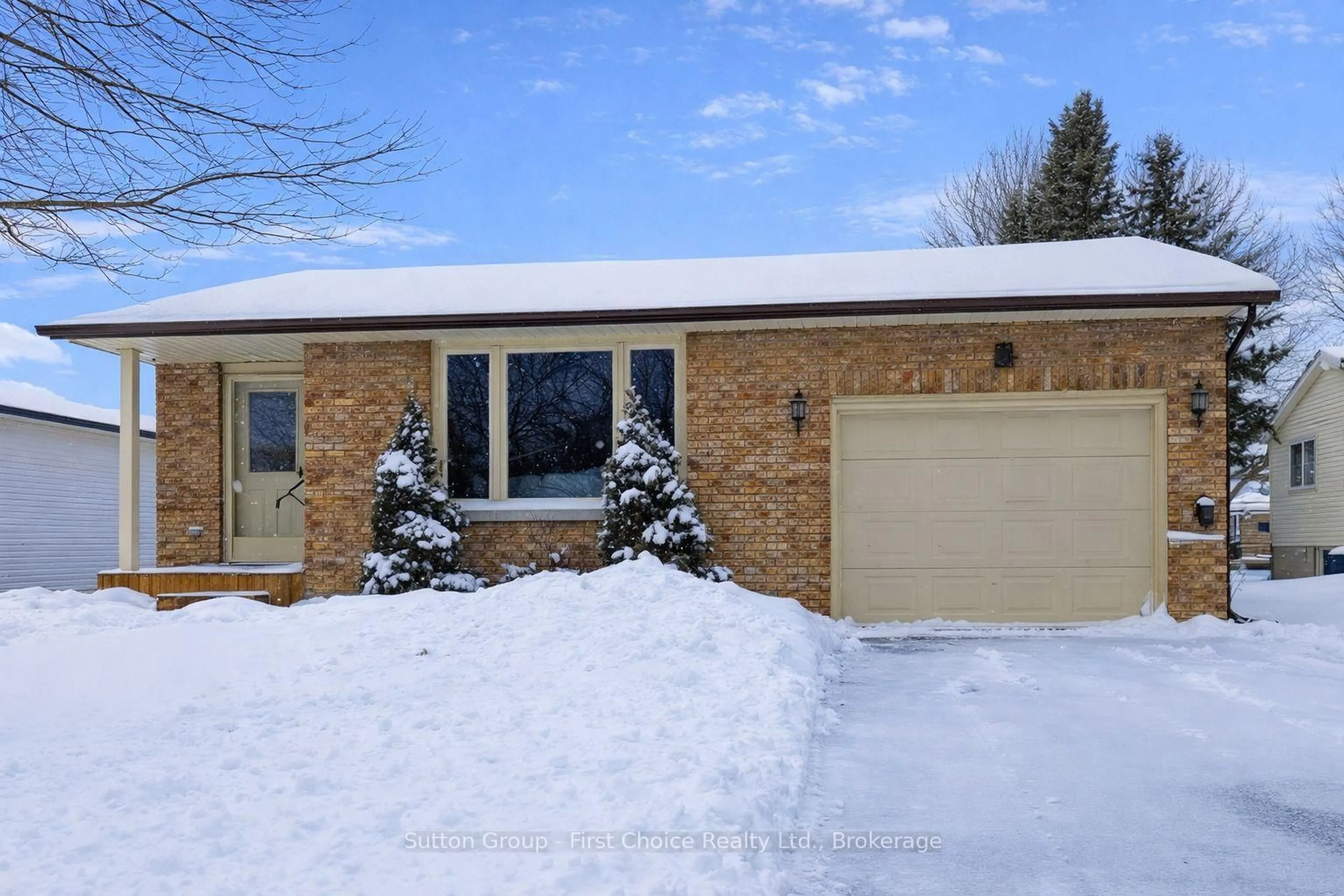 Home with brick exterior material, street for 8 Dunsford Cres, St. Marys Ontario N4X 1C6