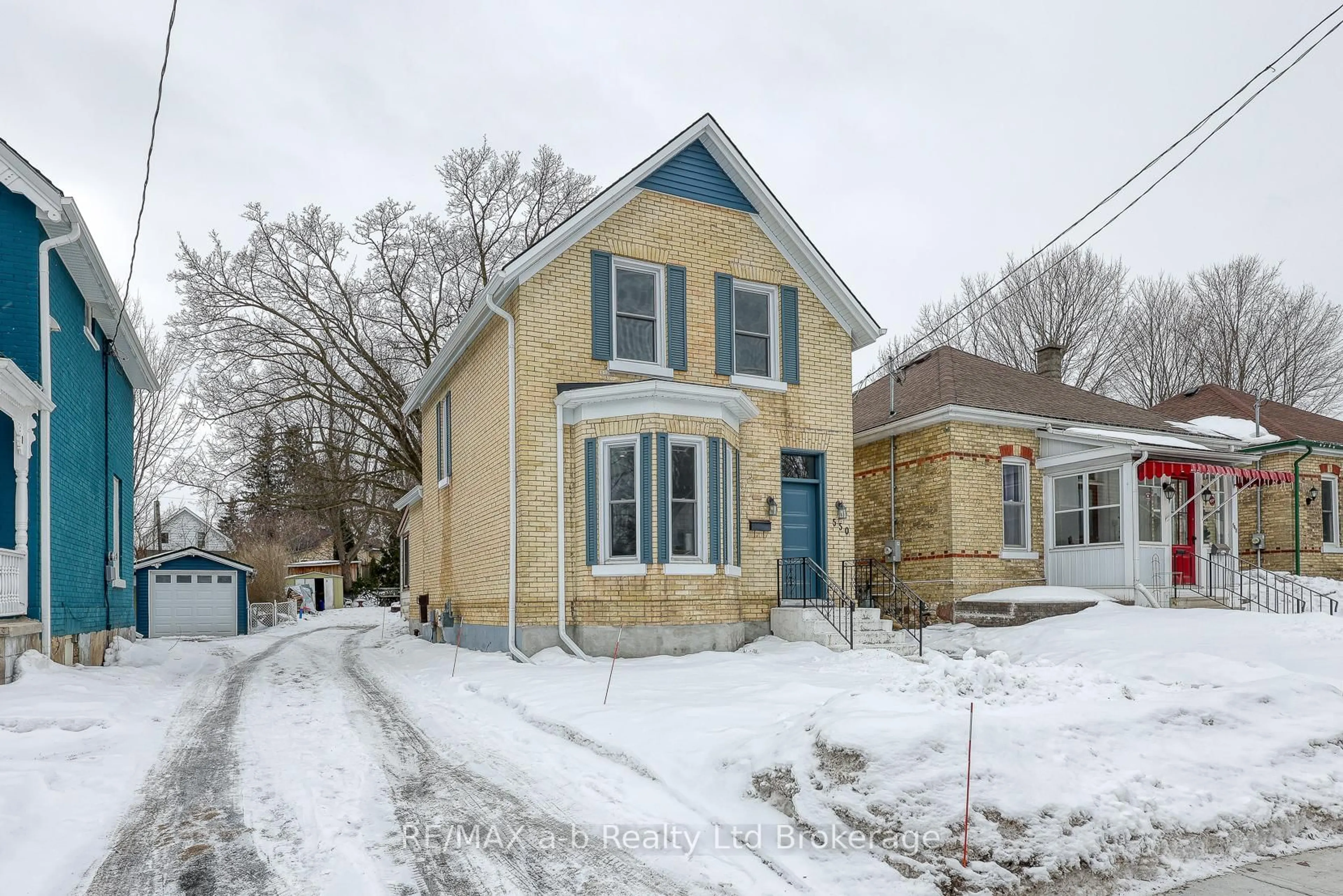 Unknown for 550 Mary St, Woodstock Ontario N4S 4S9