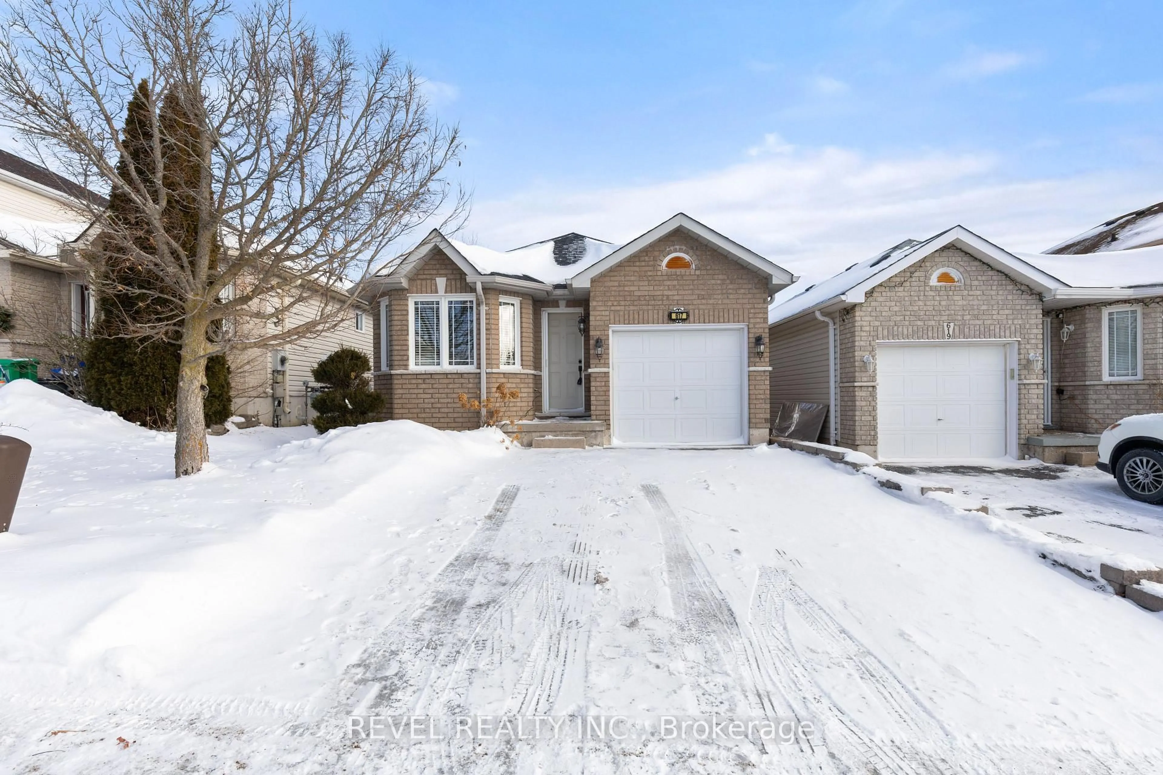 Unknown for 617 Clancy Cres, Peterborough Ontario K9K 2S2