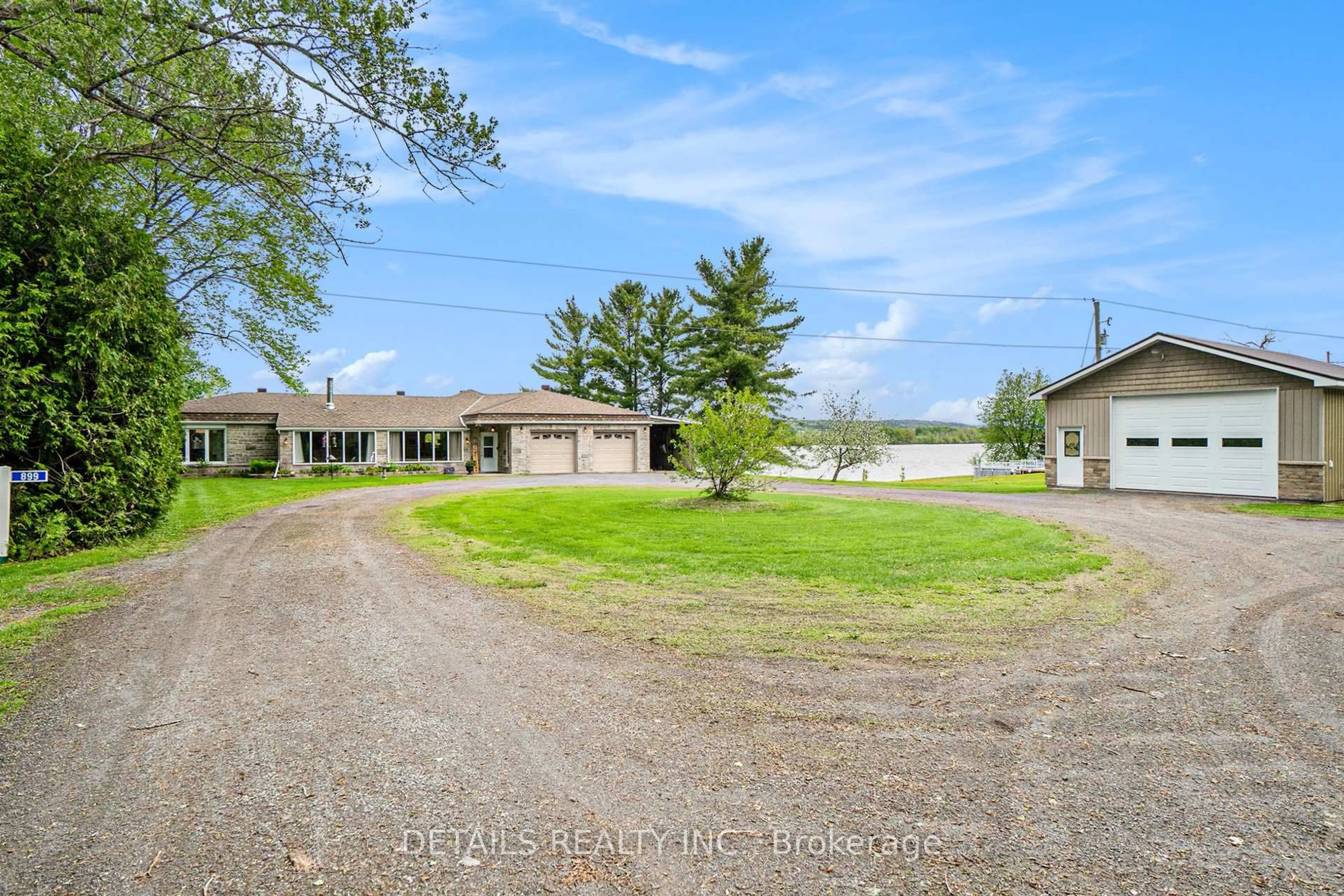 A pic from outside/outdoor area/front of a property/back of a property/a pic from drone, water/lake/river/ocean view for 899 Concession 1 Rd, Alfred and Plantagenet Ontario K0B 1L0
