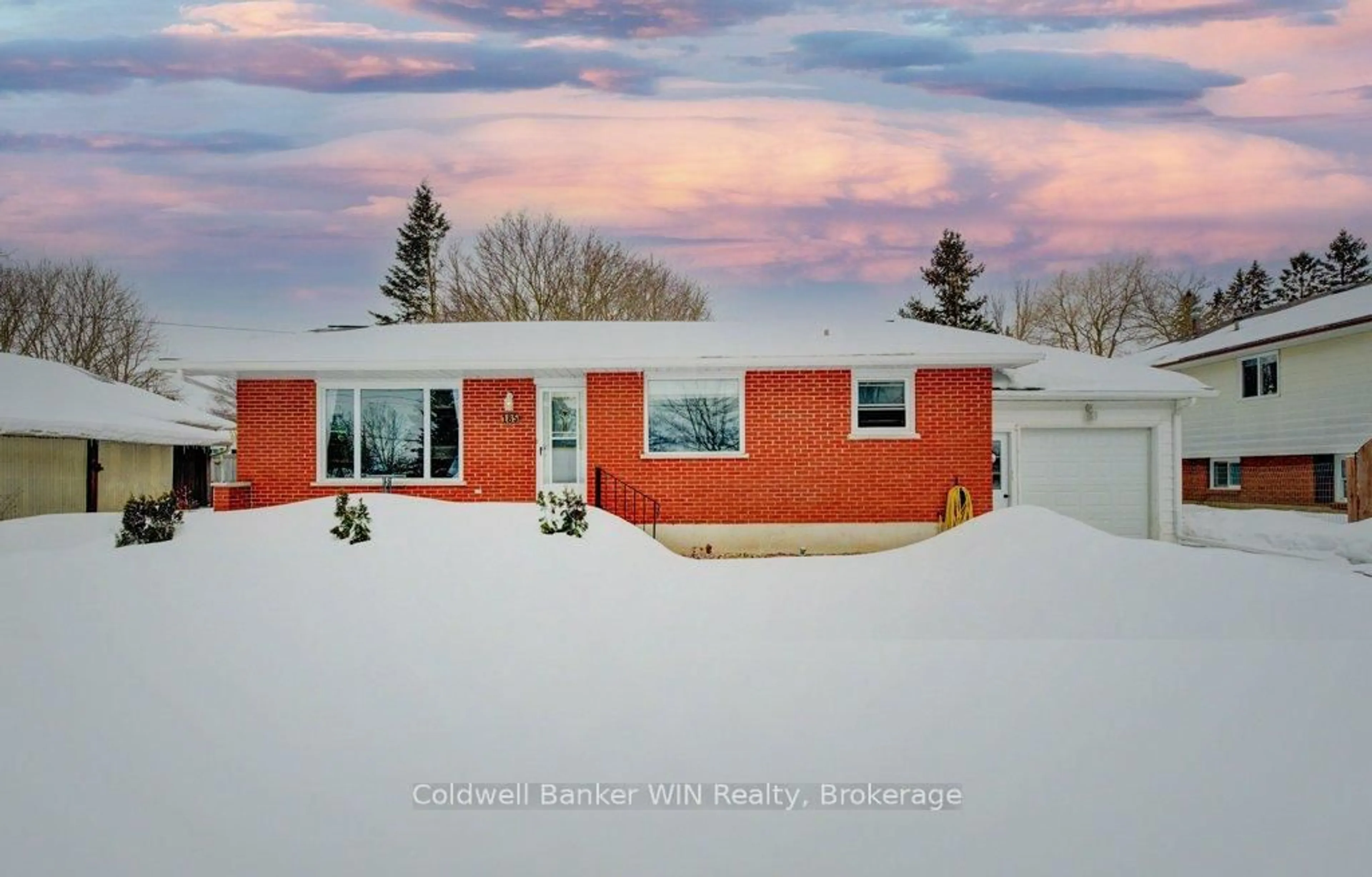 Unknown for 185 Miller St, Wellington North Ontario N0G 2L3