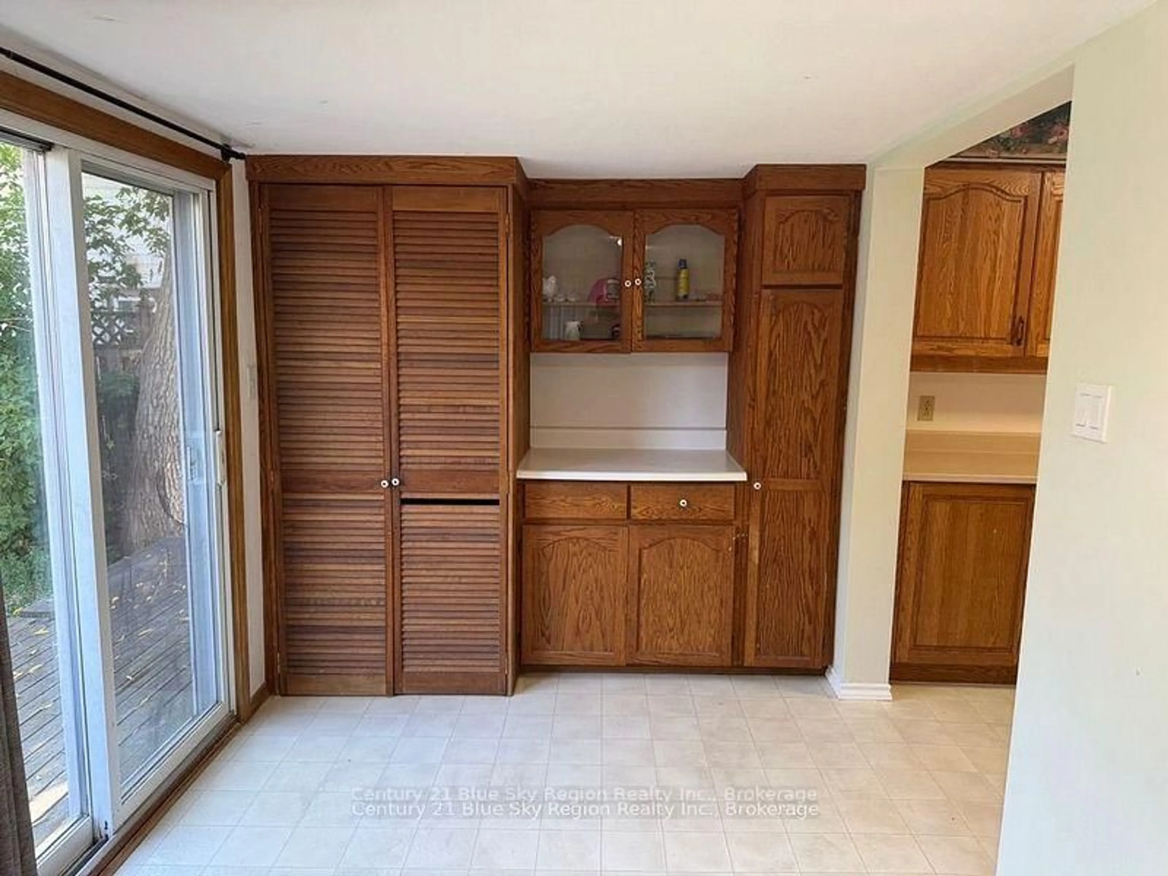 Storage room or clothes room or walk-in closet for 140 Fifth Ave, North Bay Ontario P1B 3N5