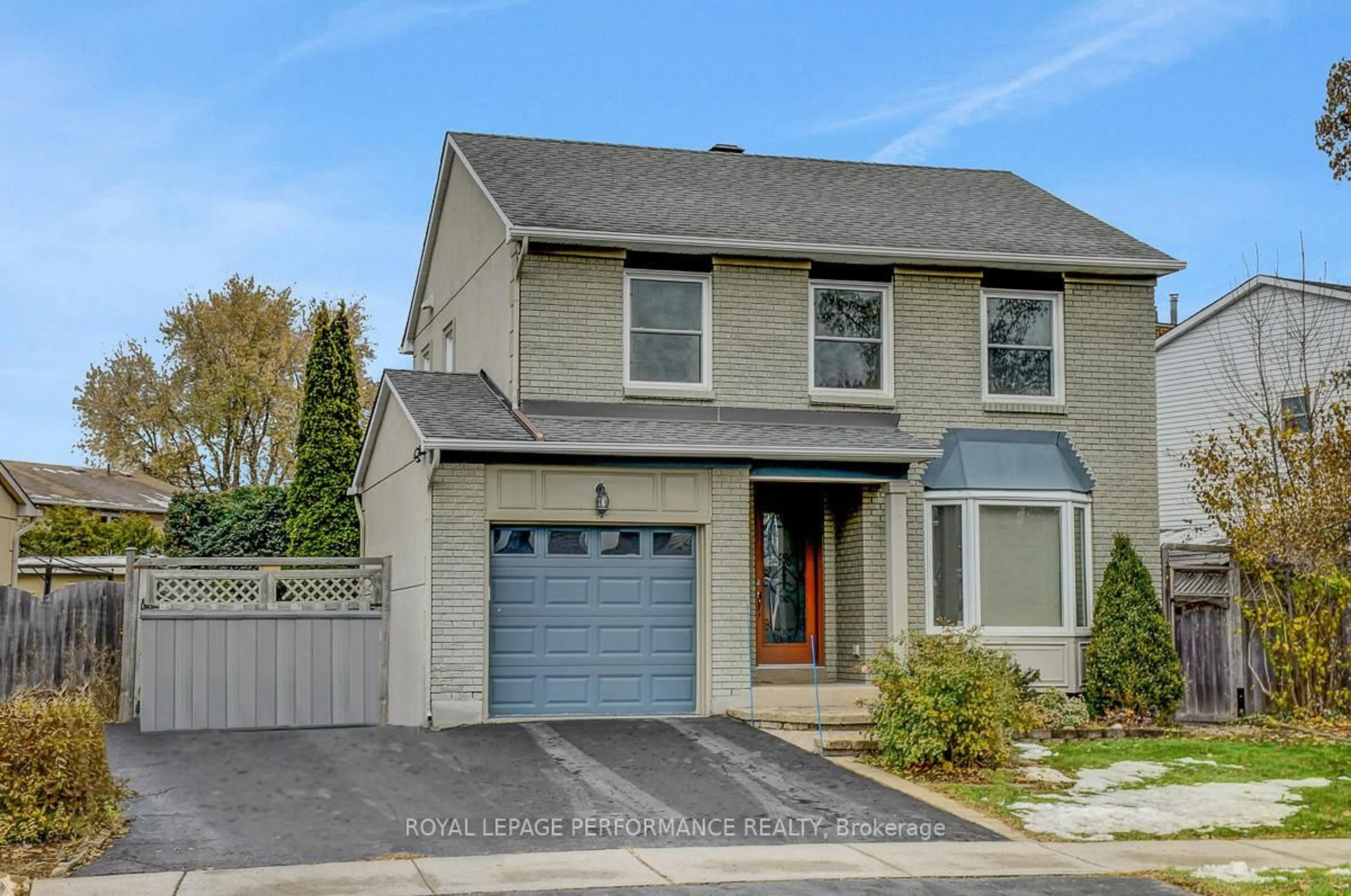 Home with vinyl exterior material, street for 6255 Fortune Dr, Ottawa Ontario K1C 2B7