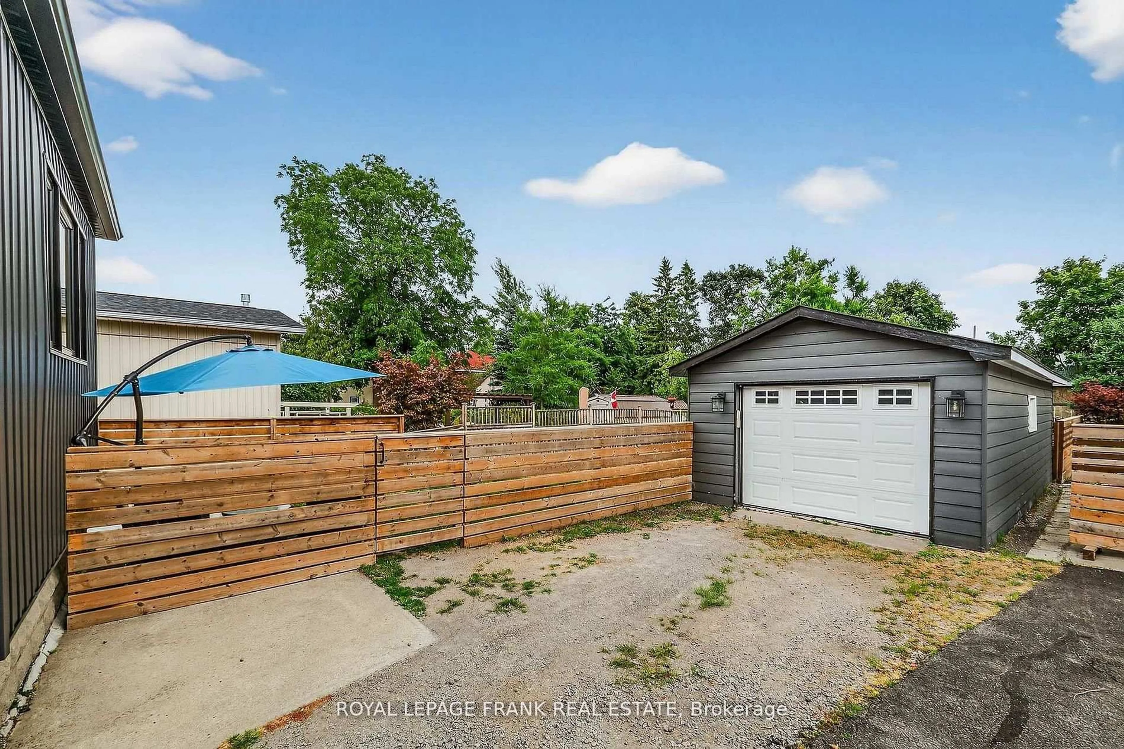 A pic from outside/outdoor area/front of a property/back of a property/a pic from drone, street for 69 Peel St, Kawartha Lakes Ontario K9V 3M5