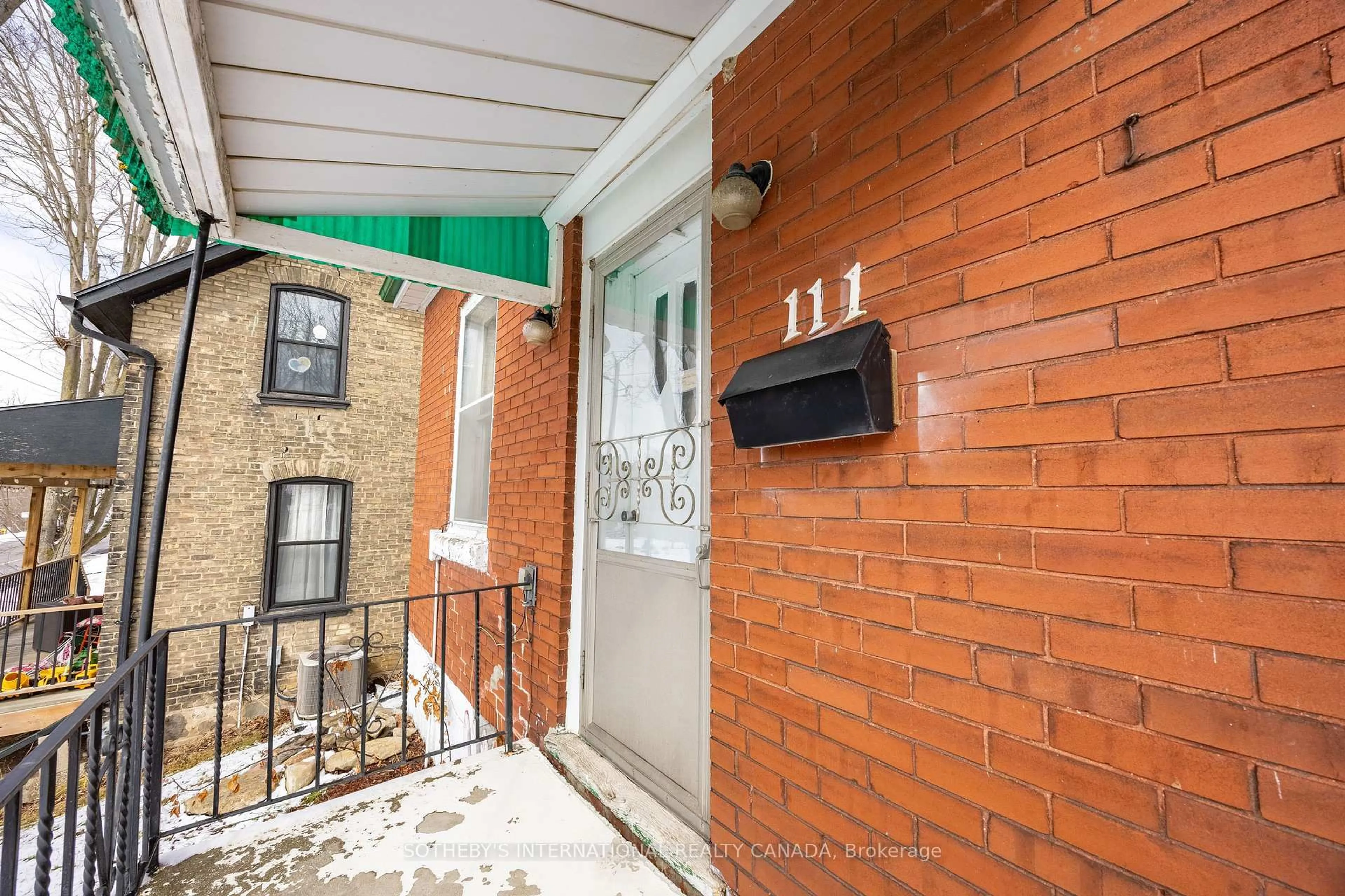 Unknown for 111 Broadway St, Brant Ontario N3L 2Z4