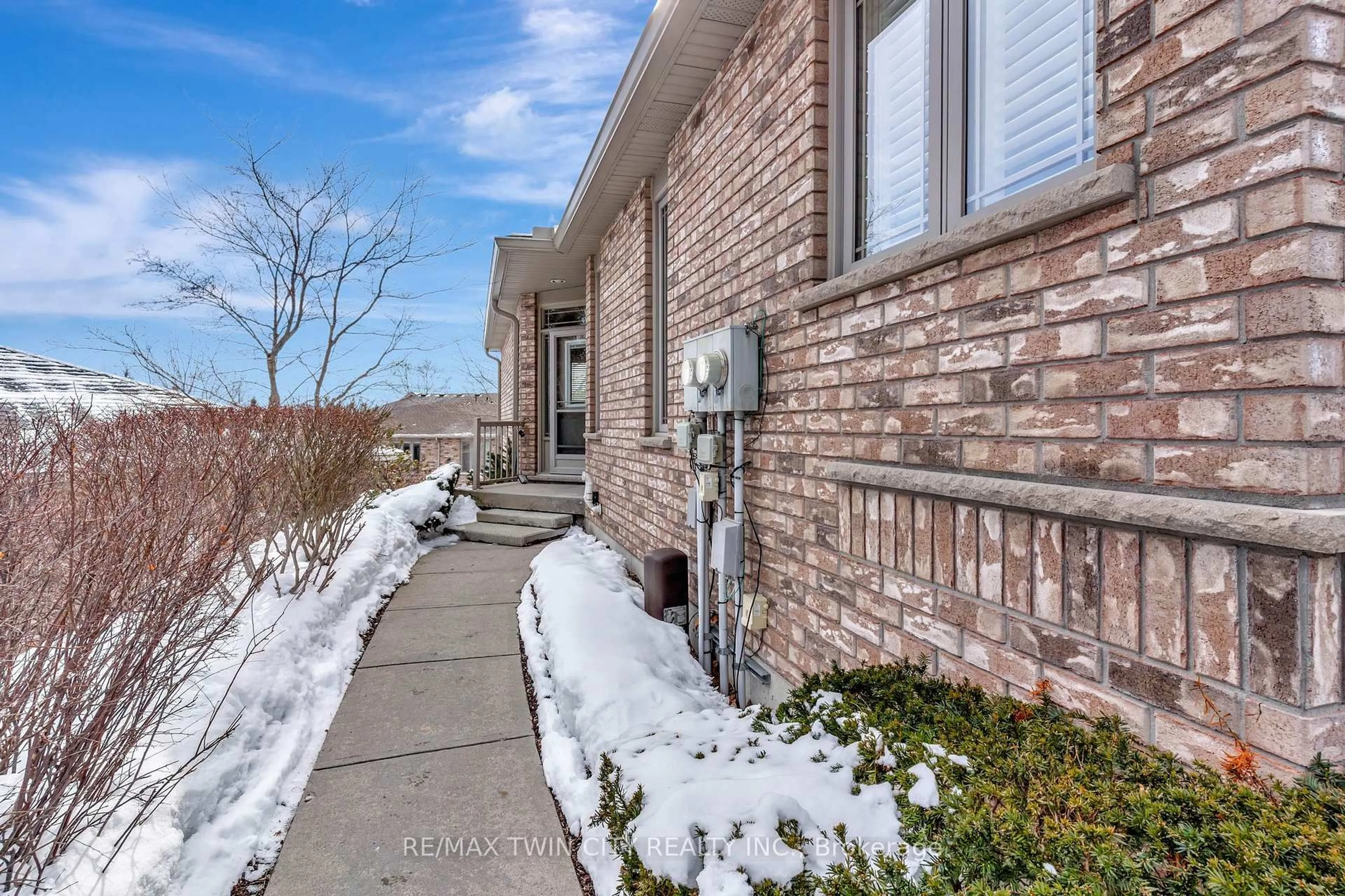 Home with brick exterior material, street for 20 Isherwood Ave #5, Cambridge Ontario N1R 8P9