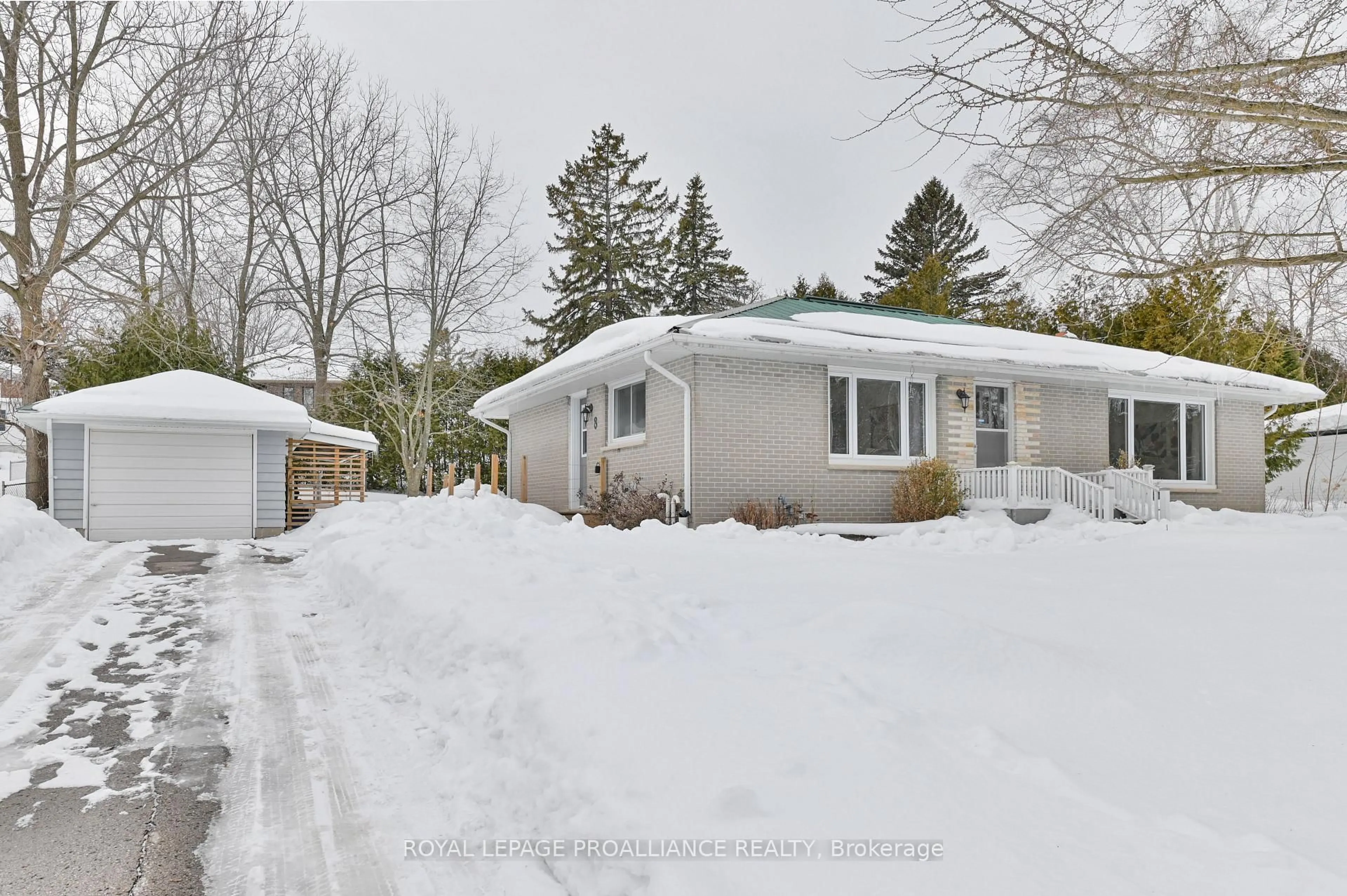 Unknown for 8 Cheer Dr, Brighton Ontario K0K 1H0