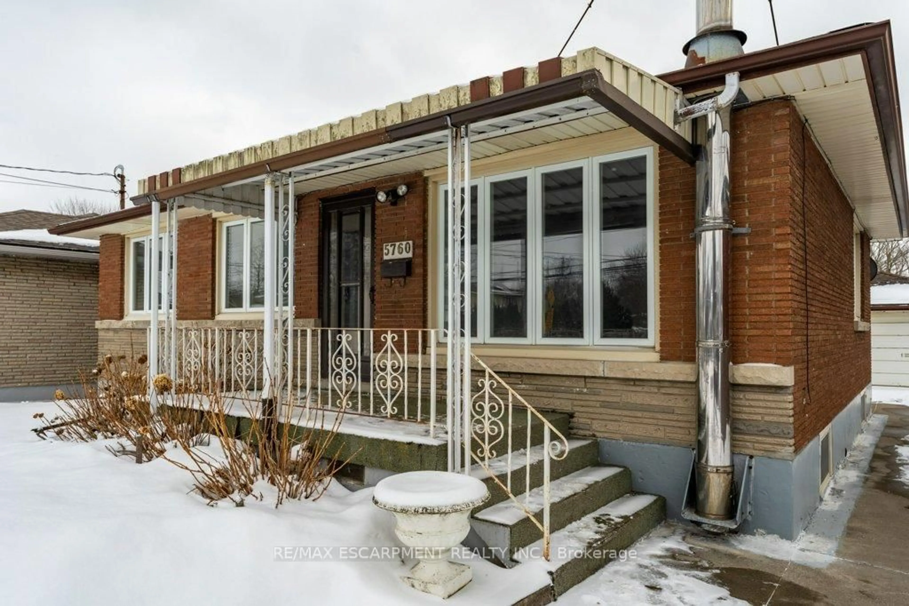 Unknown for 5760 Church's Lane, Niagara Falls Ontario L2J 1Y7