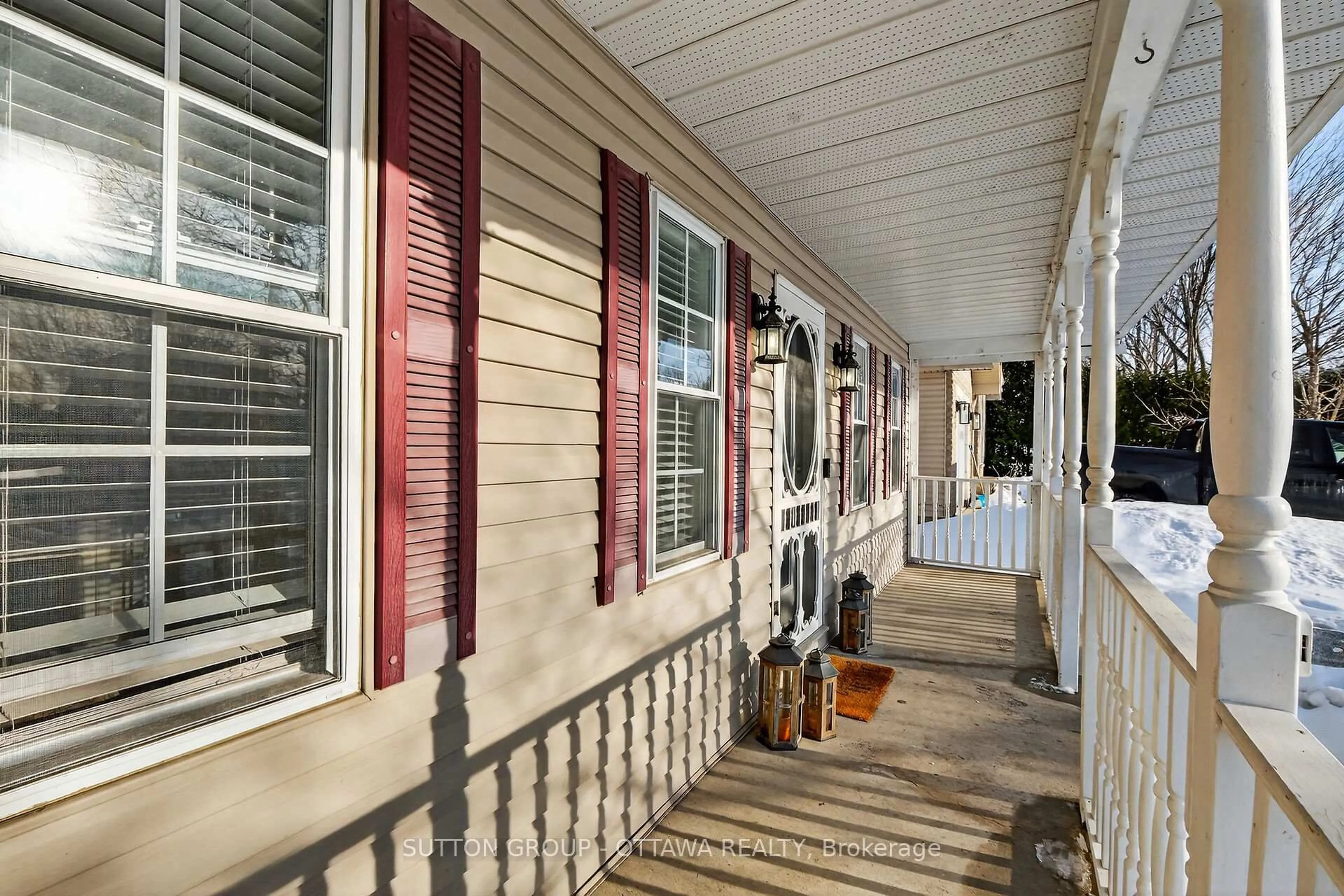 Patio, street for 2273 Cecile Cres, Clarence-Rockland Ontario K4K 1S2