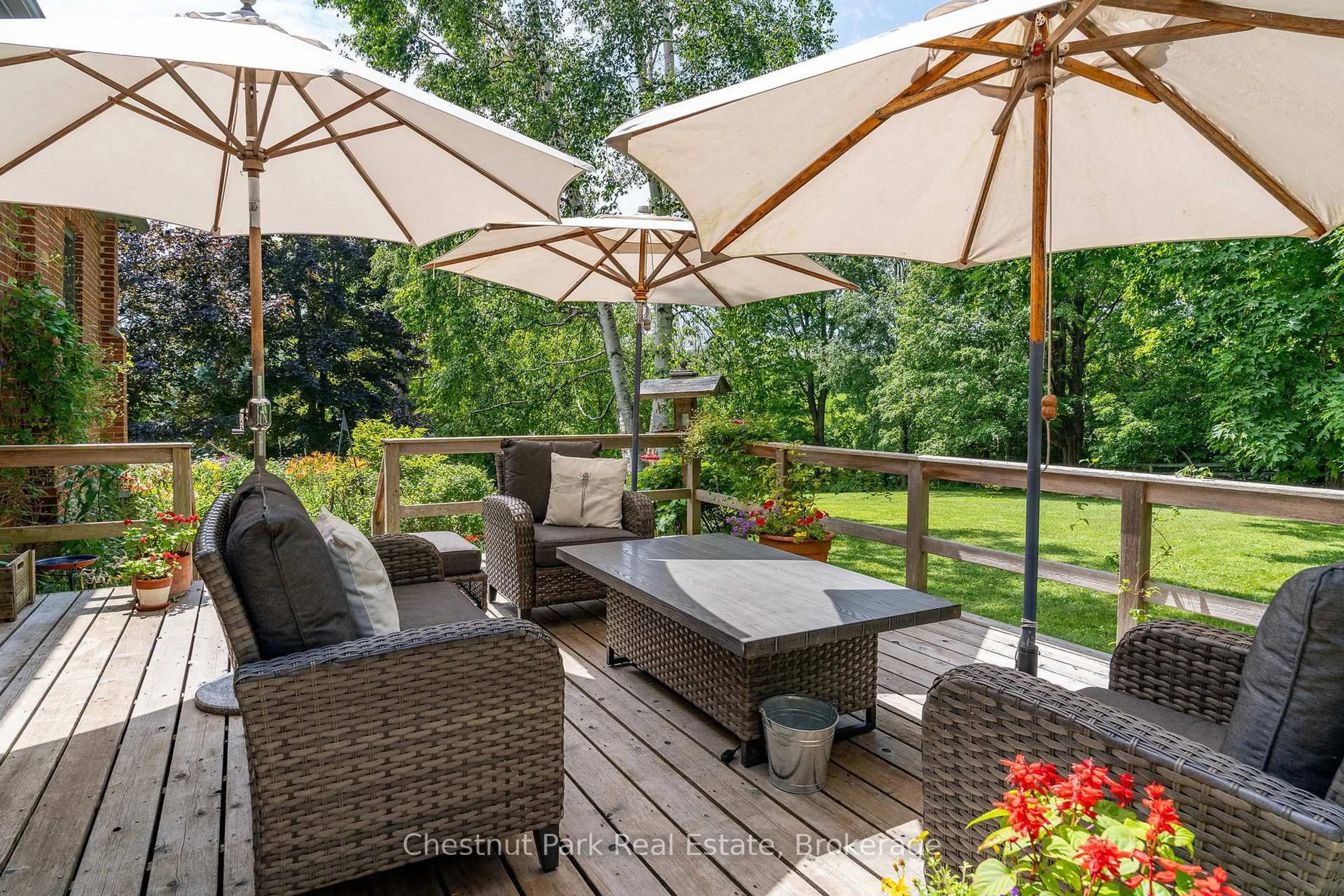 Patio, unknown for 137312 Grey Road 12, Meaford Ontario N4L 1W6