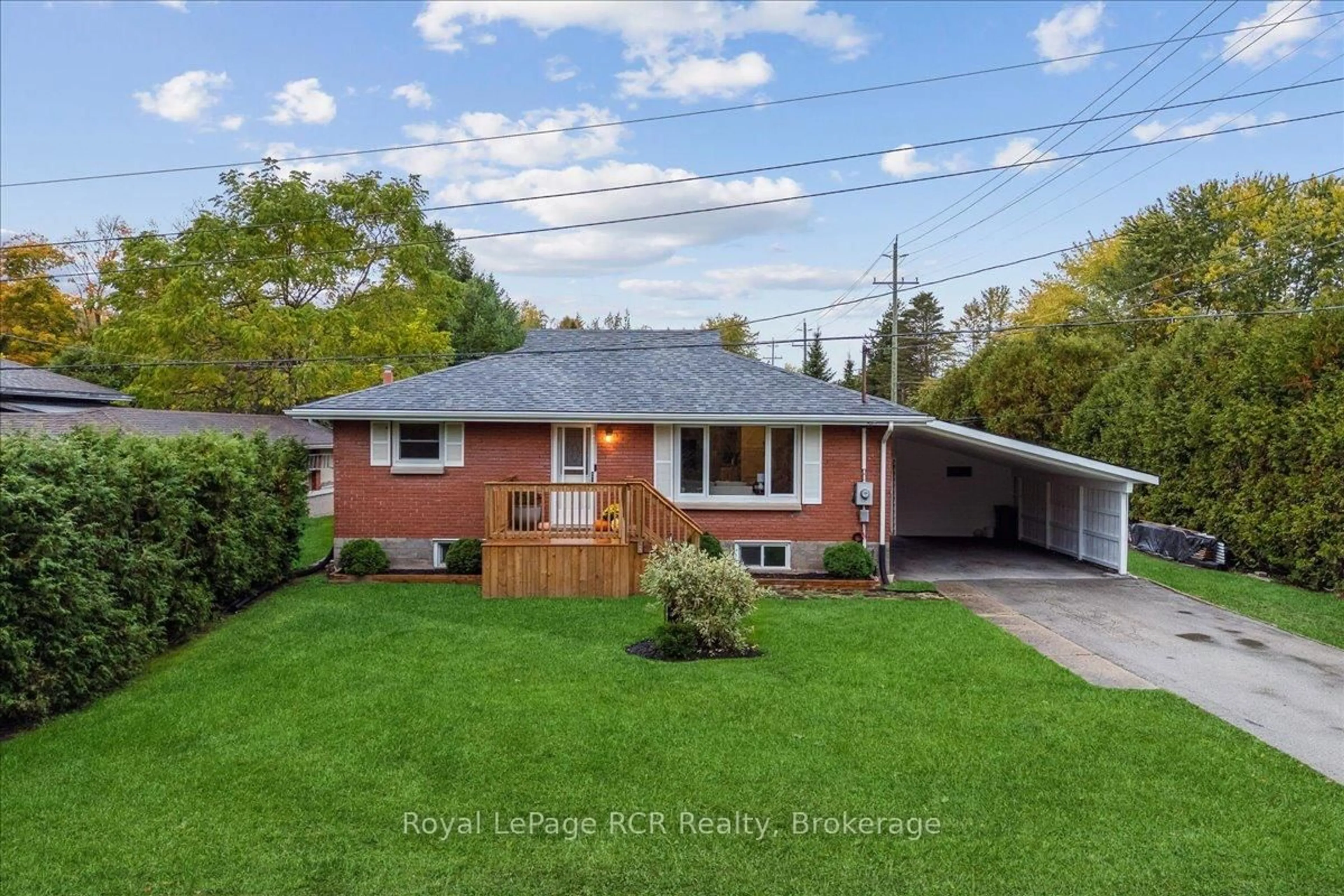 A pic from outside/outdoor area/front of a property/back of a property/a pic from drone, street for 224 Finden St, Georgian Bluffs Ontario N4K 6V5