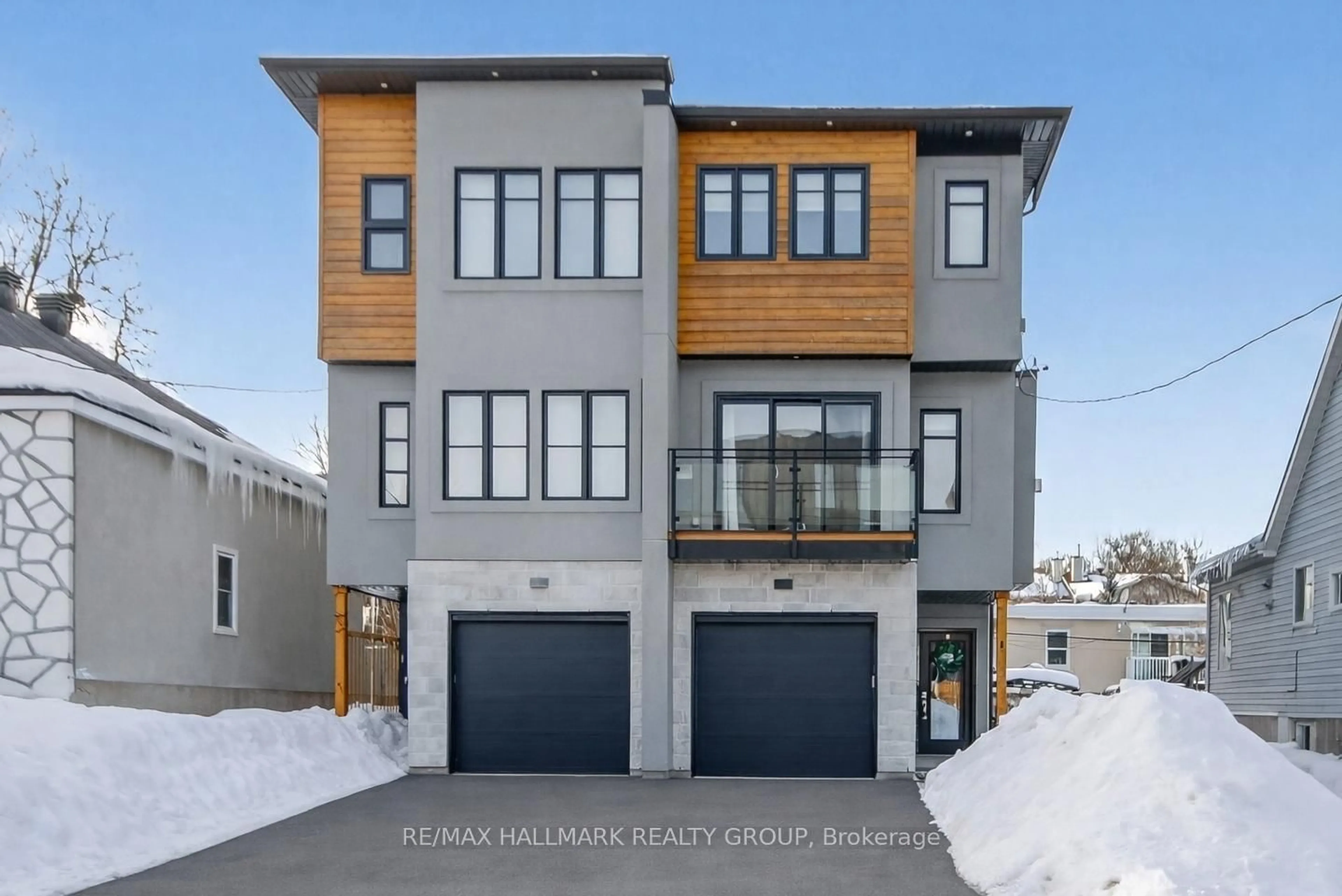 Unknown for 247B Ferland St, Ottawa Ontario K1L 7T5