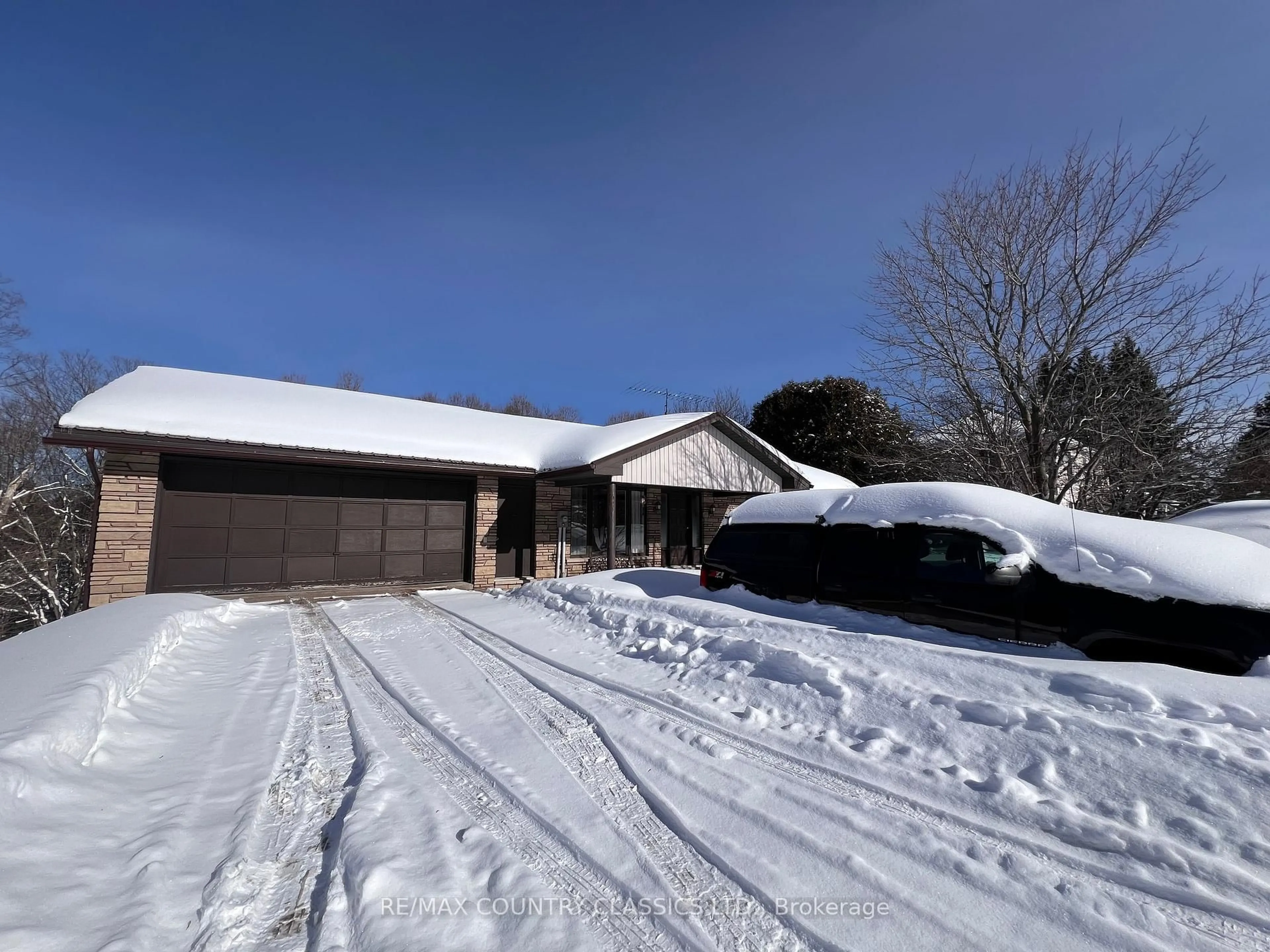 Unknown for 33109 HWY 62 NORTH, Maynooth Ontario K0L 2S0