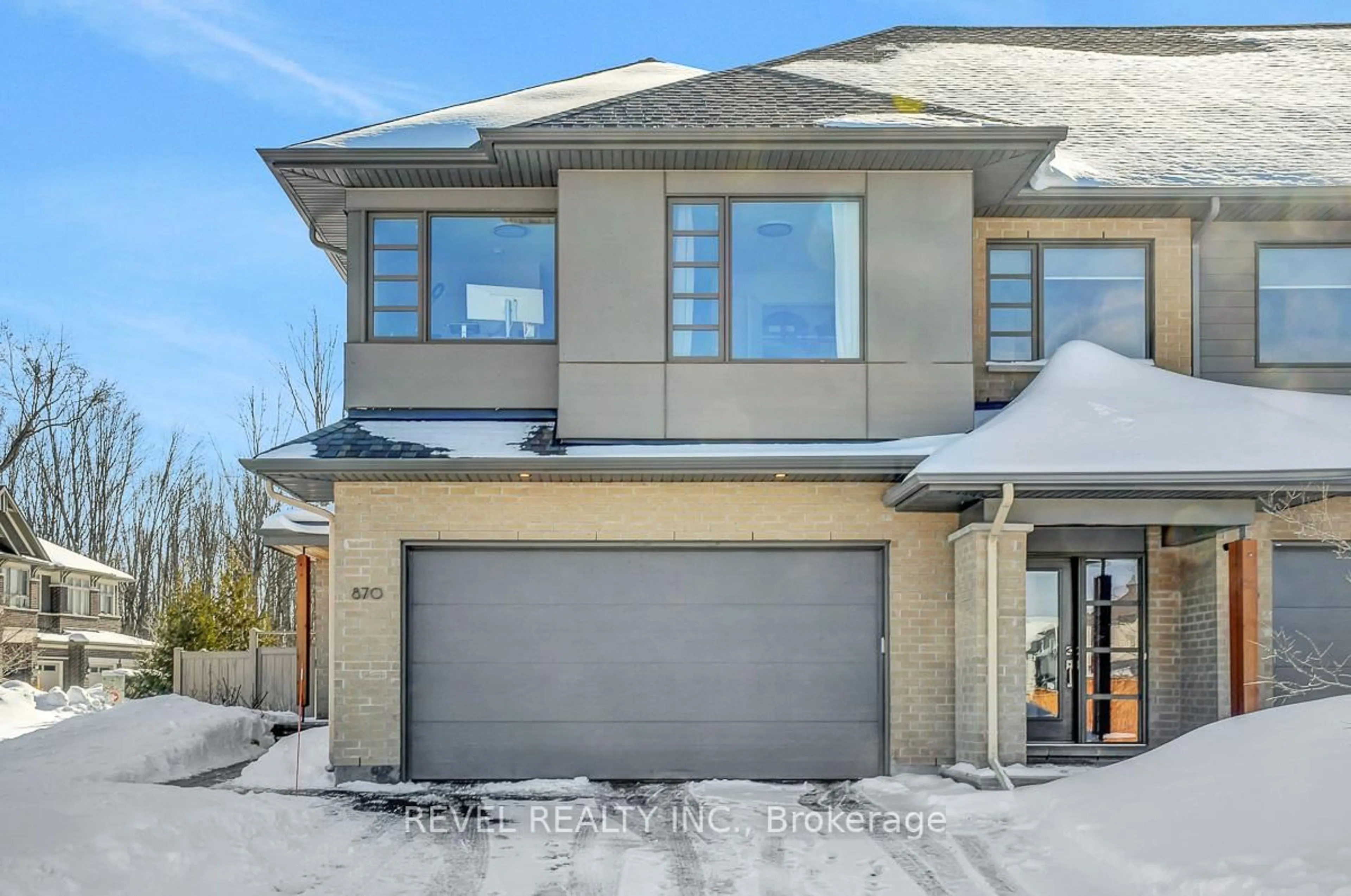 Home with brick exterior material, street for 870 Quartet Ave, Ottawa Ontario K1X 0C6