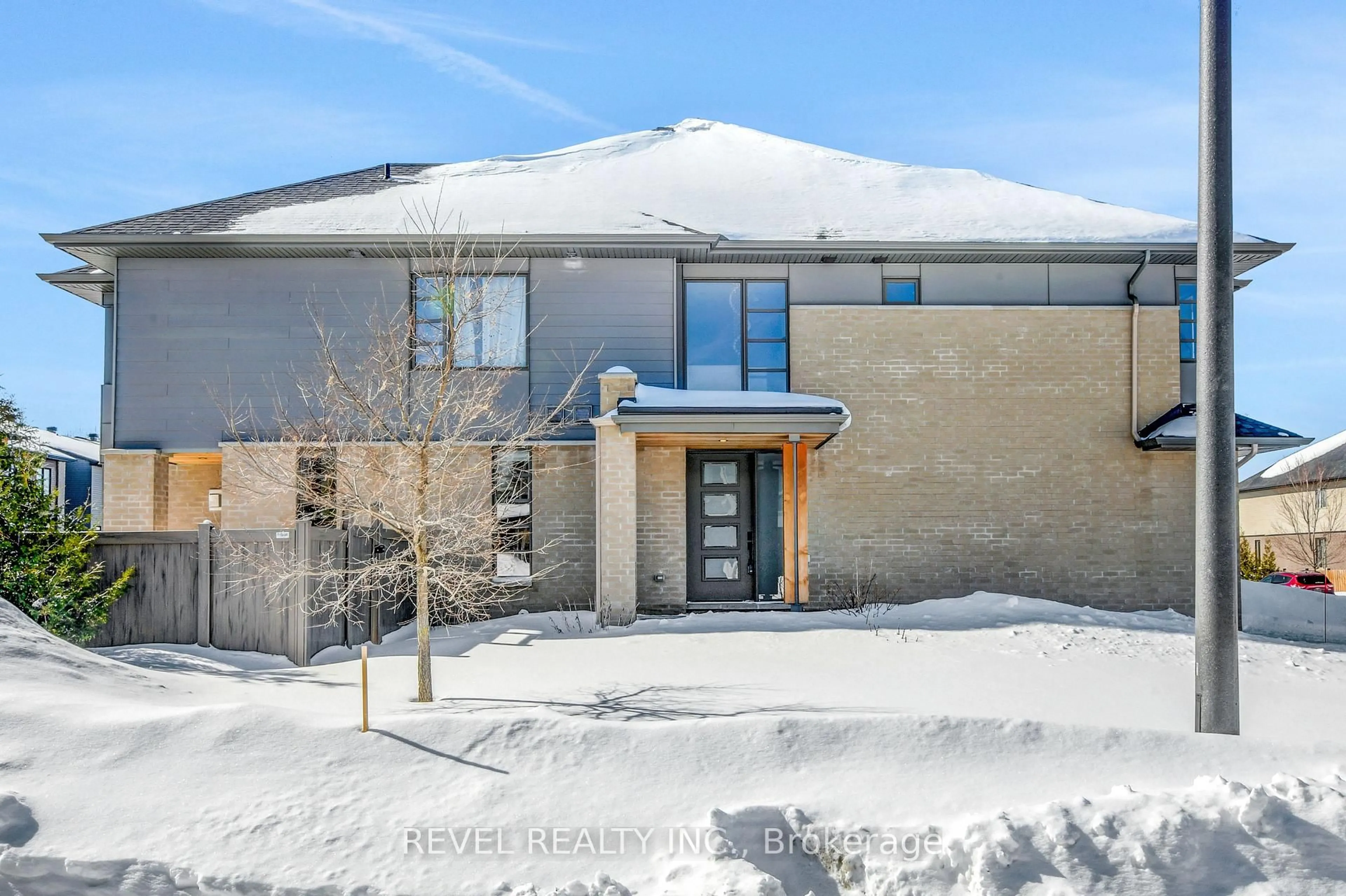 Unknown for 870 Quartet Ave, Ottawa Ontario K1X 0C6