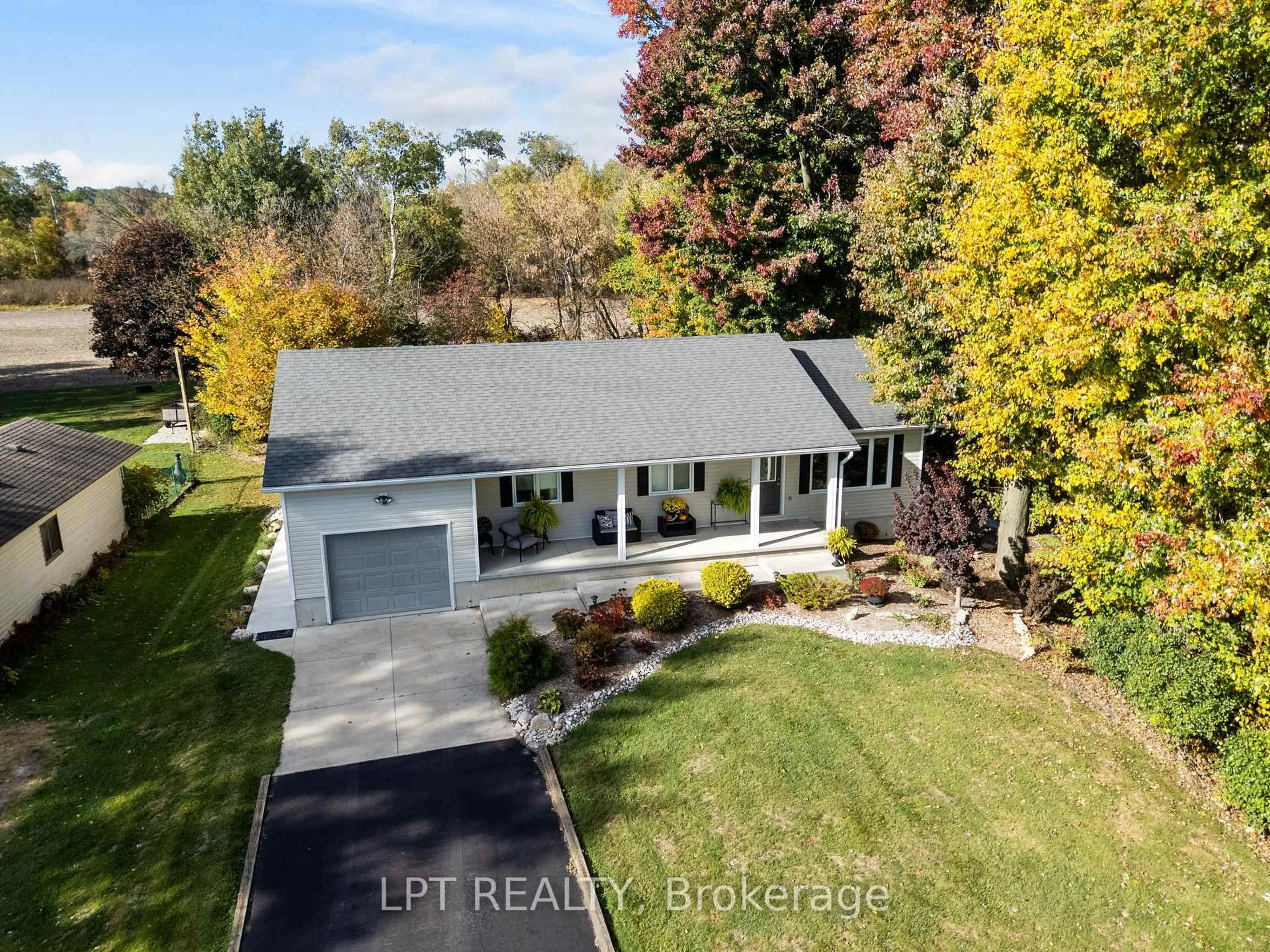 A pic from outside/outdoor area/front of a property/back of a property/a pic from drone, water/lake/river/ocean view for 8336 Burwell Rd, Lambton Shores Ontario N0M 1T0