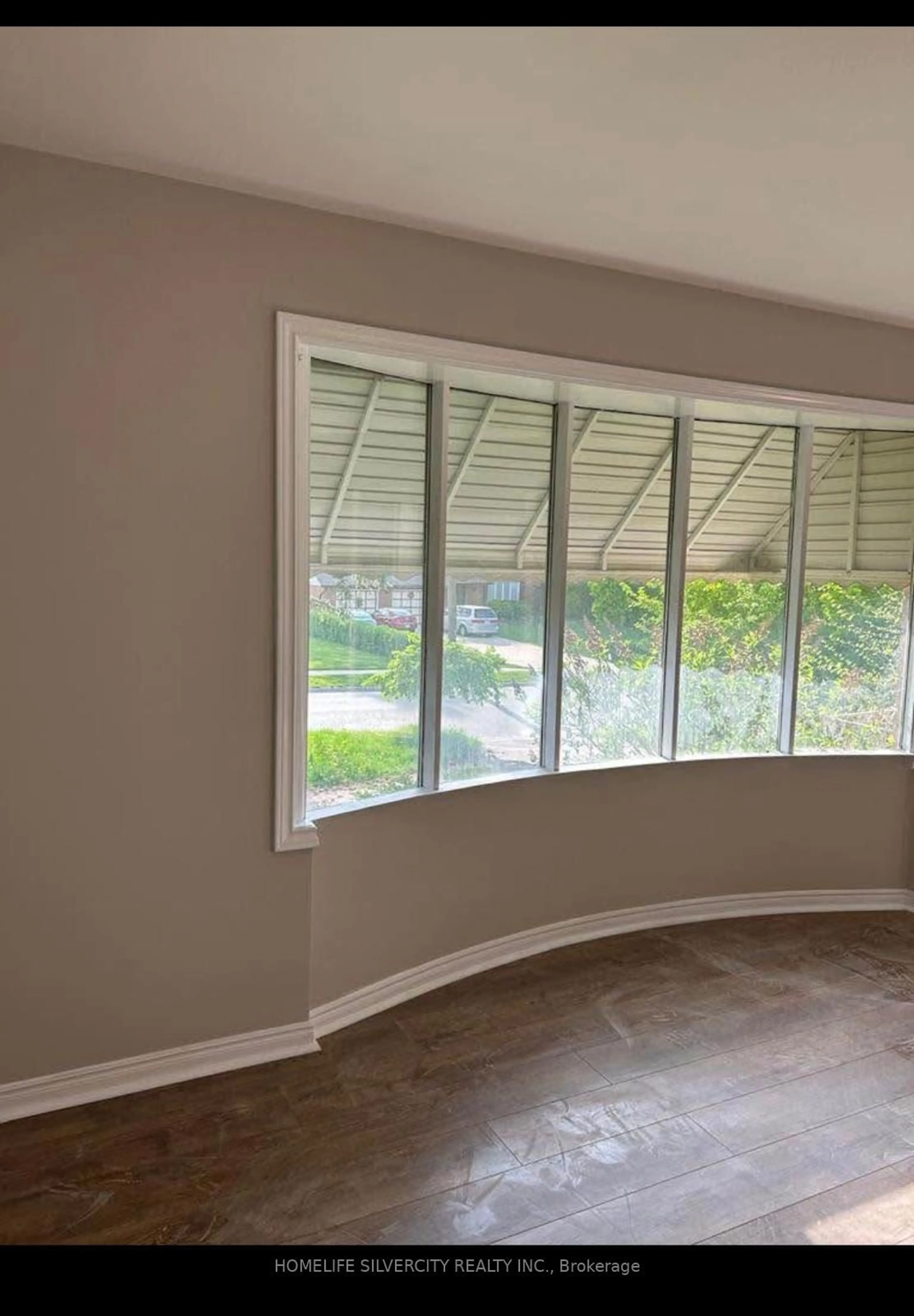 A pic of a room for 550 GORDON Ave, London South Ontario N6J 2V7