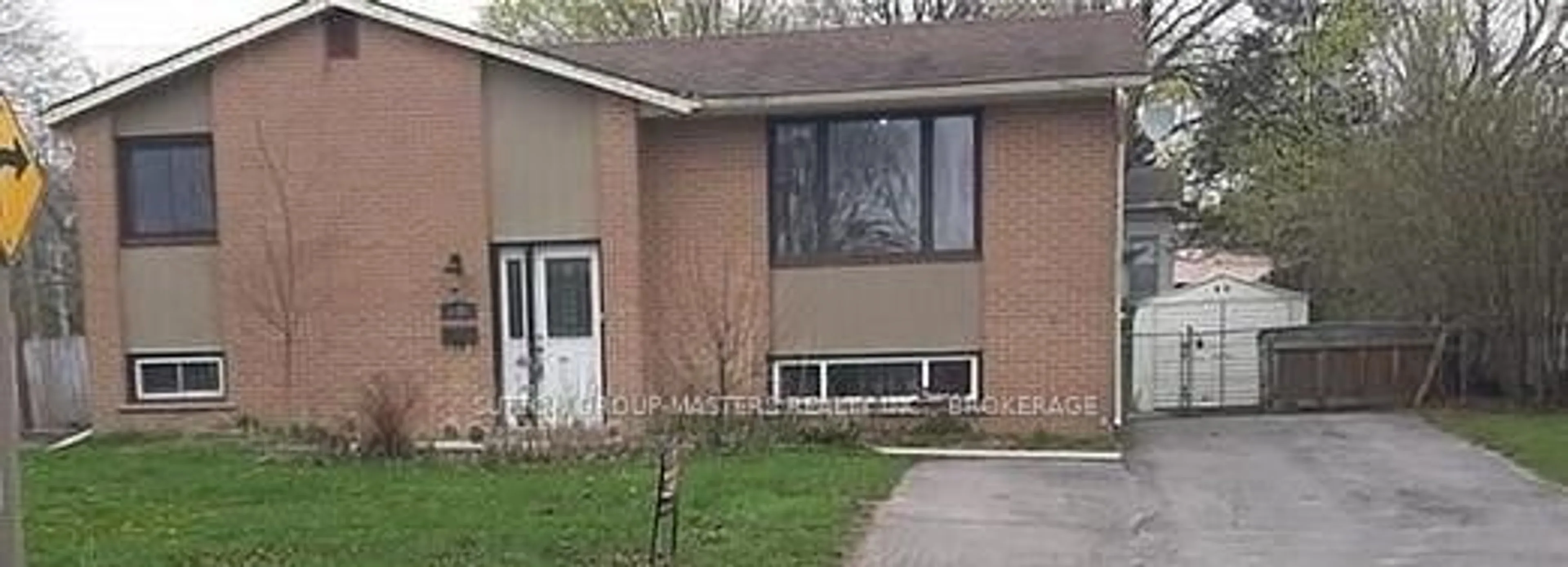 Home with vinyl exterior material, street for 1367 Waverley Cres, Kingston Ontario K7M 6J8